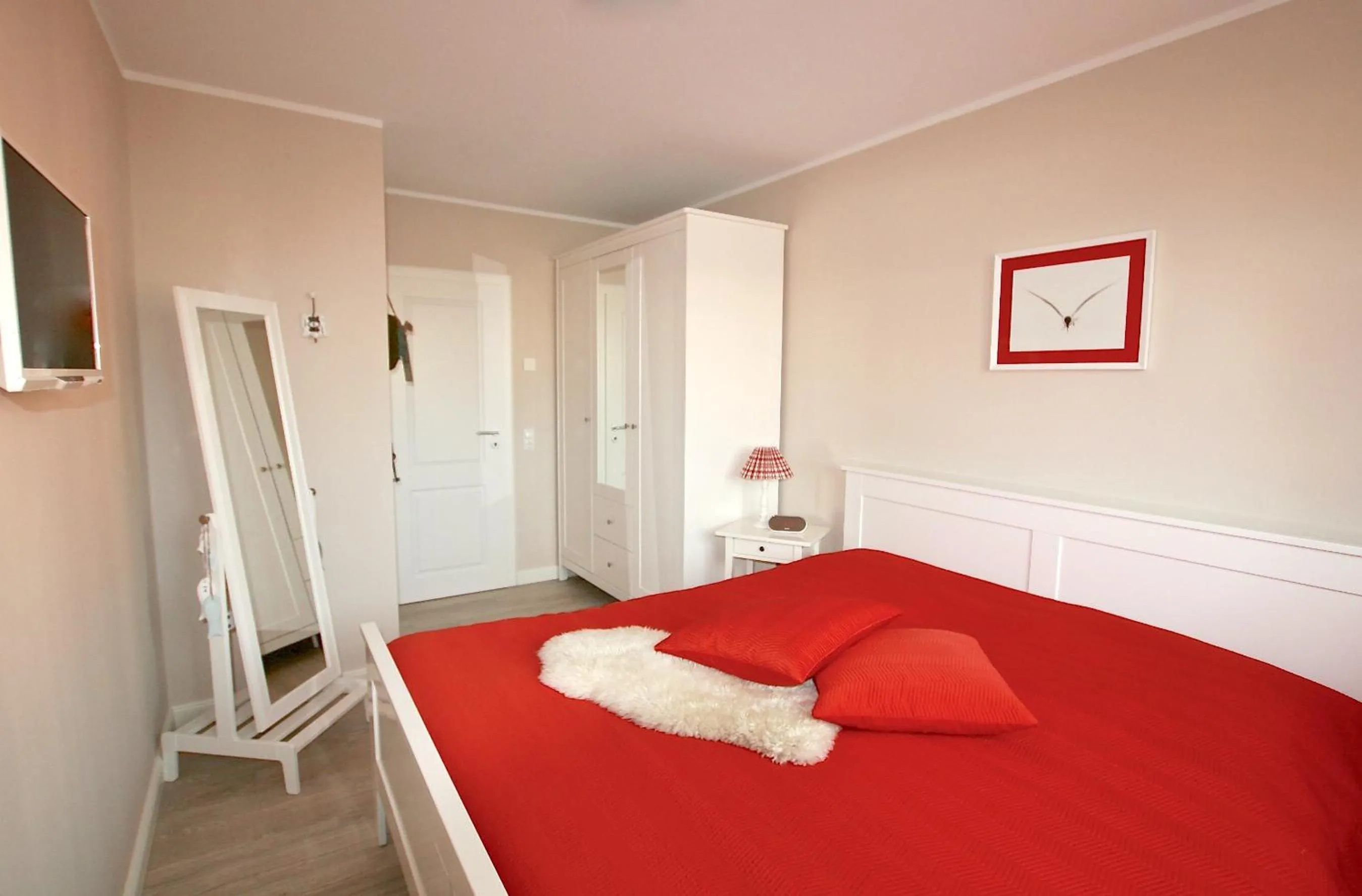 Bedroom, Bed in Neue Reihe 28 - Wohnung Kleine Auszeit