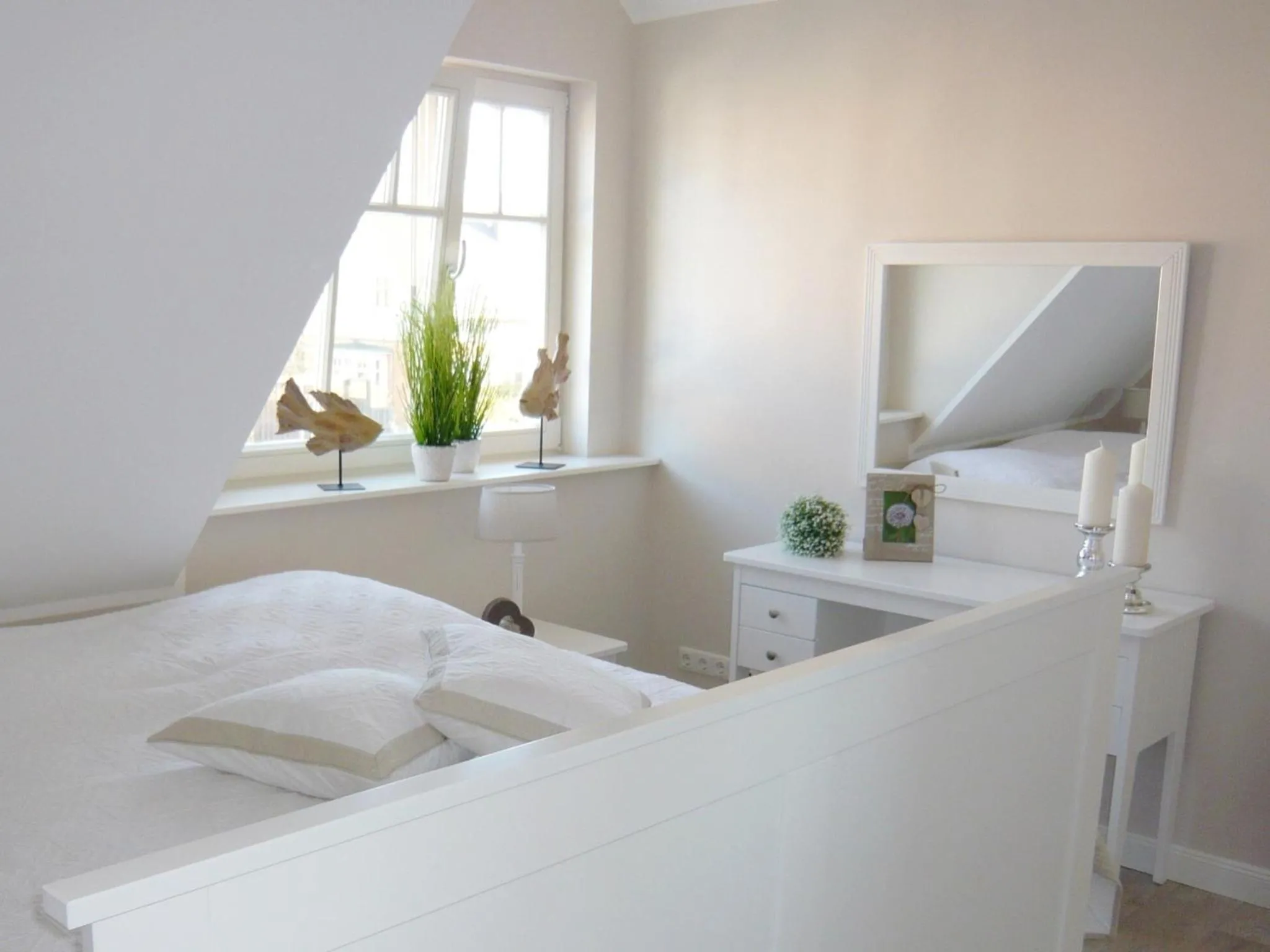 Bedroom, Bed in Neue Reihe 28 - Wohnung Kleine Auszeit