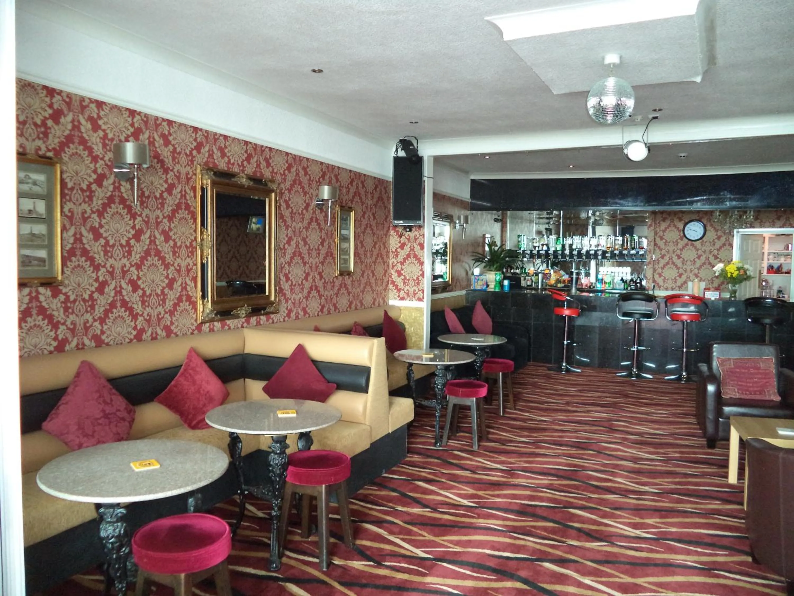 Lounge or bar in New Brooklyn