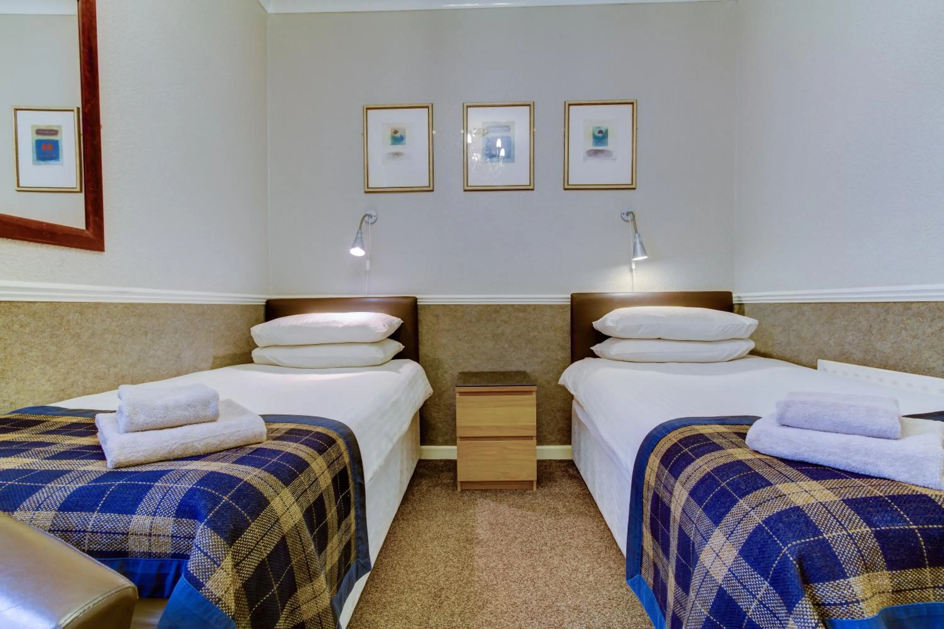 Photo of the whole room, Bed in New Brooklyn