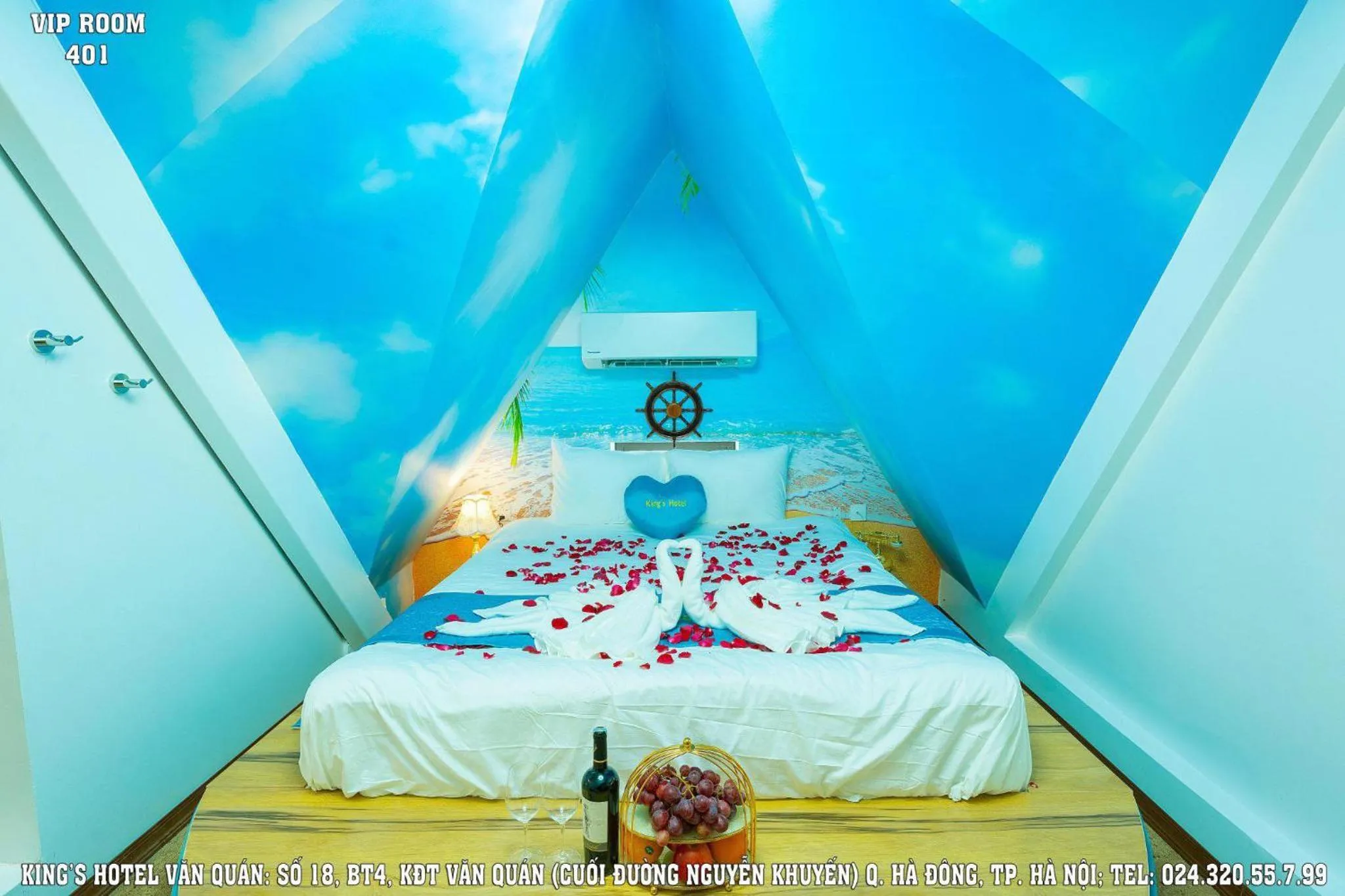 Bed in King's Hotel Văn Quán