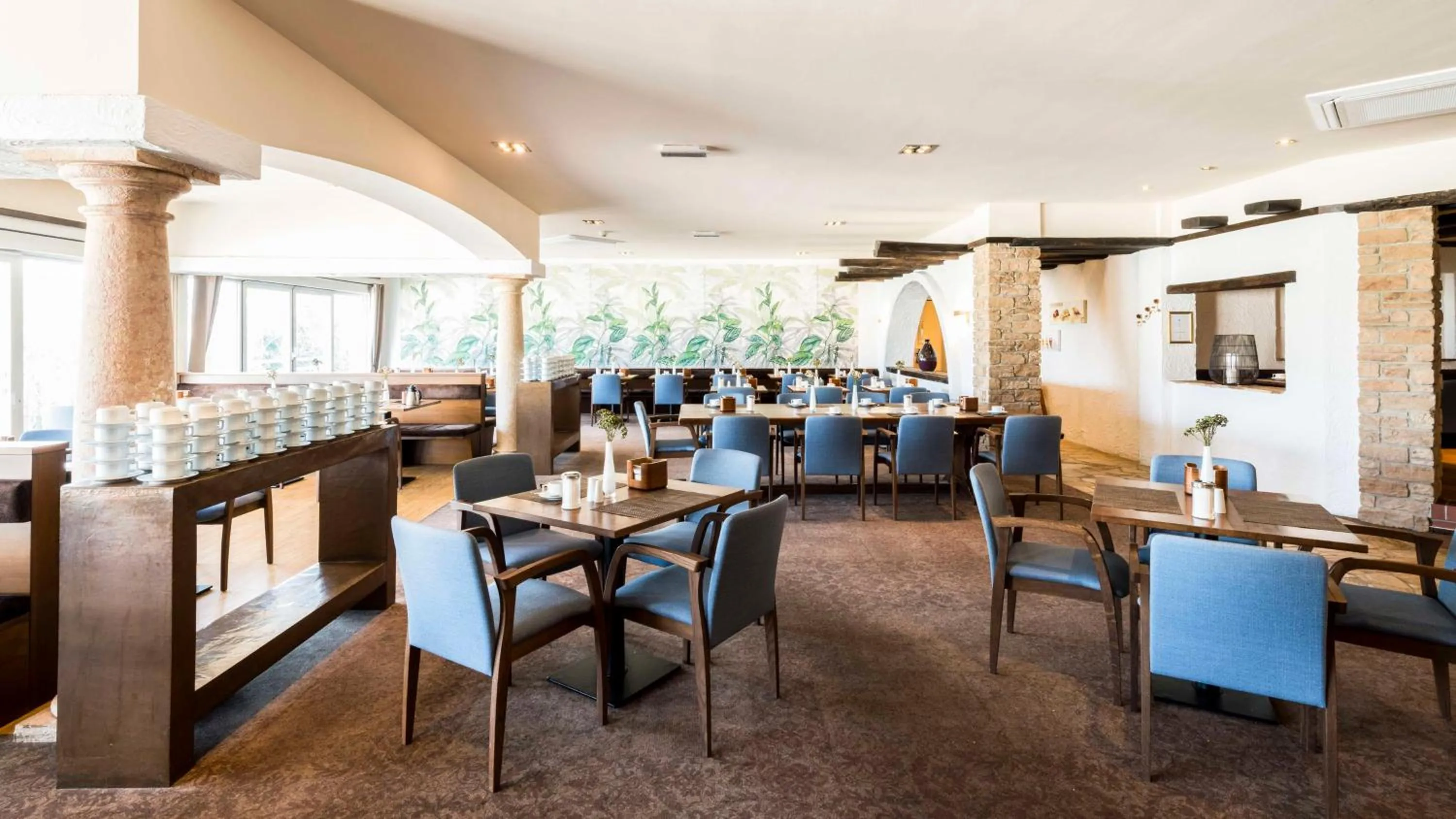 Breakfast in Best Western Hotel Mainz