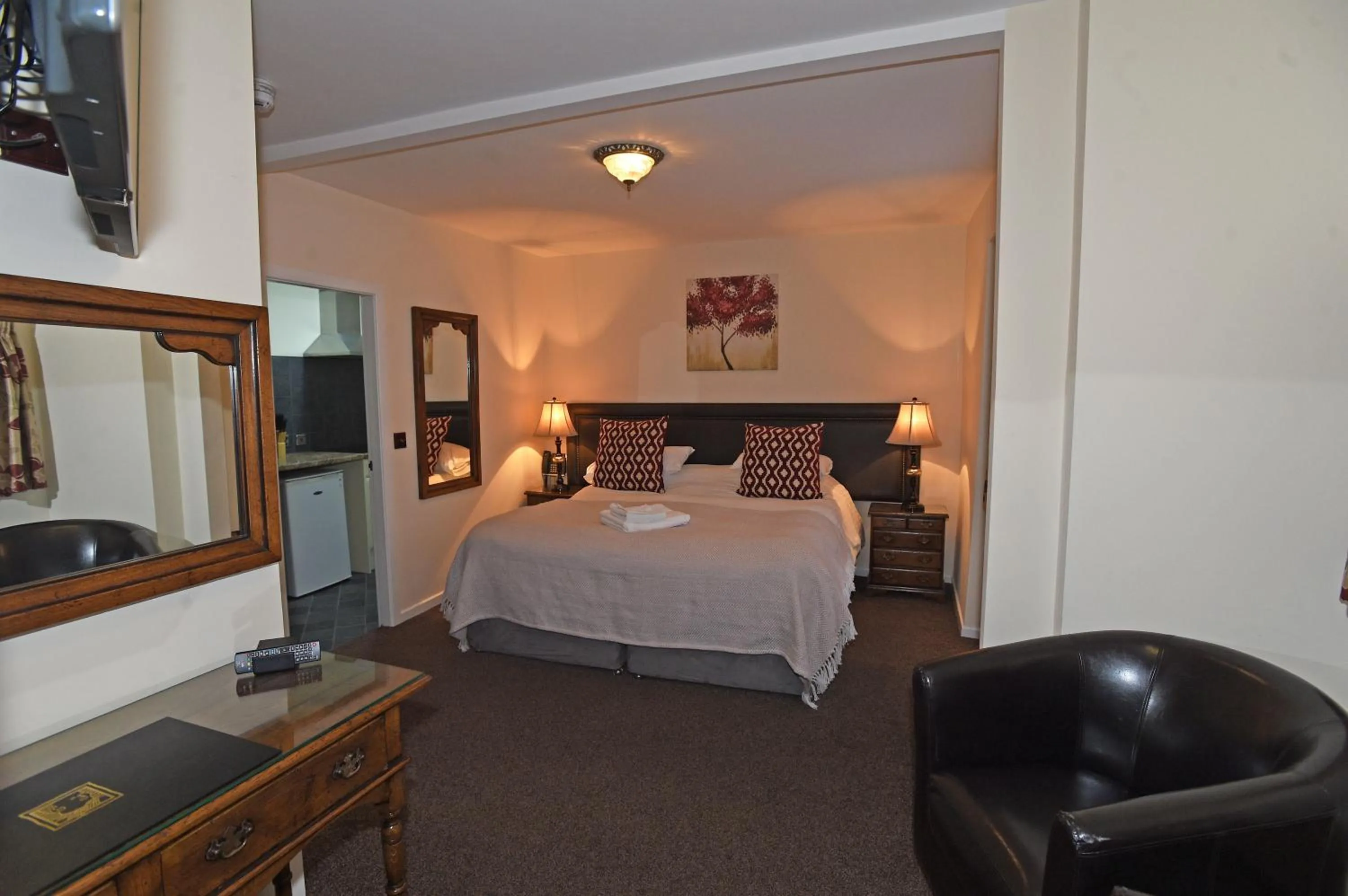 Bedroom in Ty Dre Town House