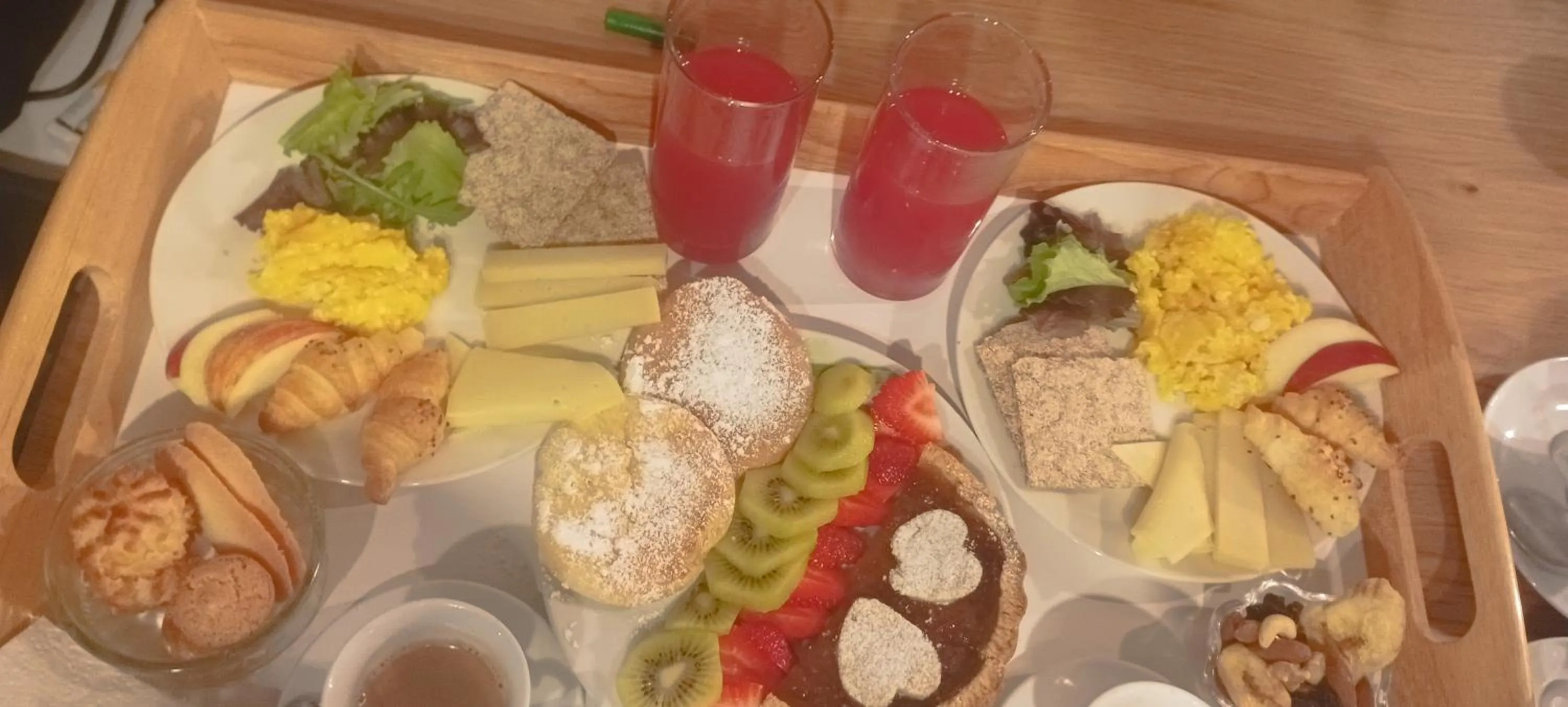 Food and drinks in B&B La Corte del Segrino