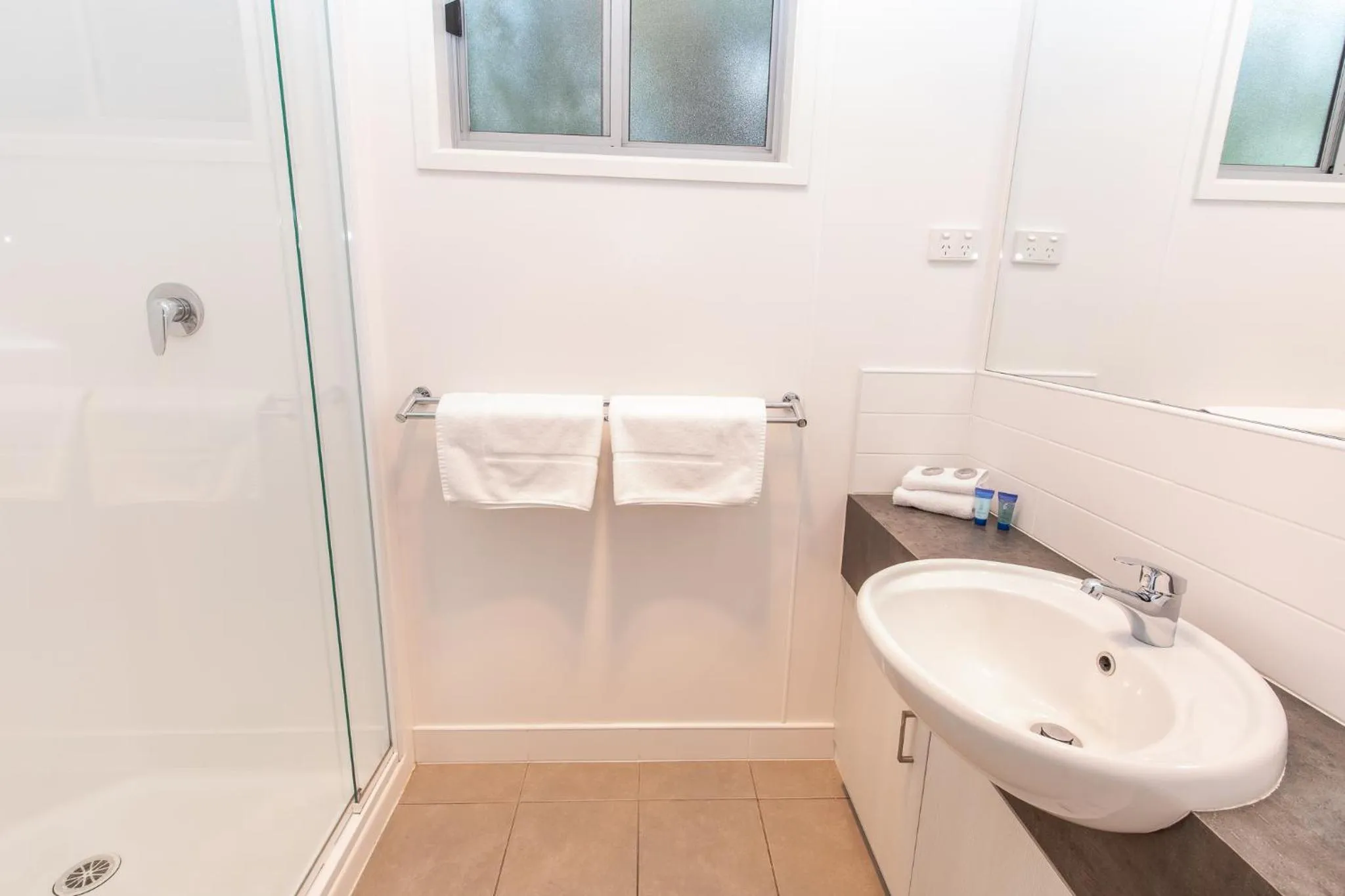 Bathroom in Geelong Holiday Park