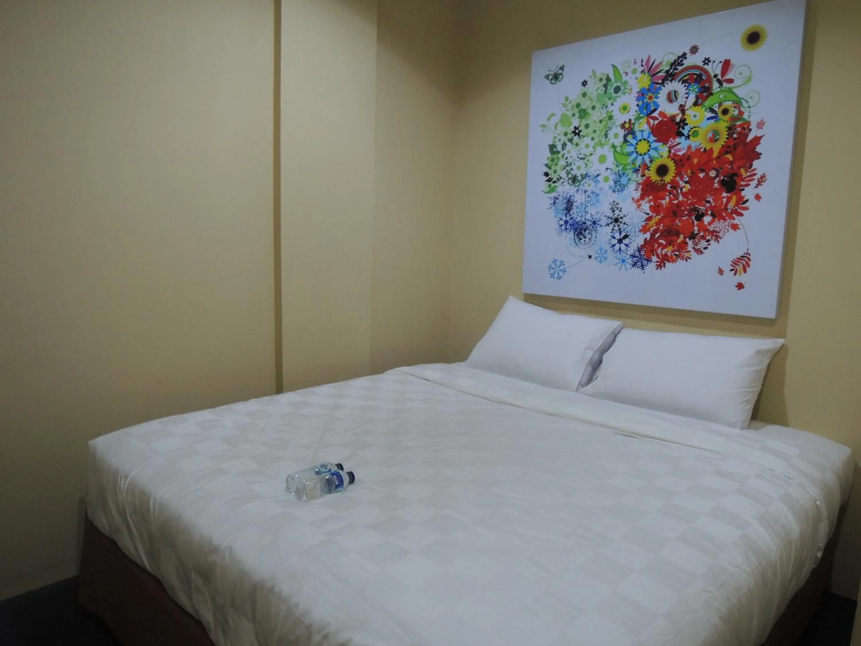 Bed in Maven Cilandak