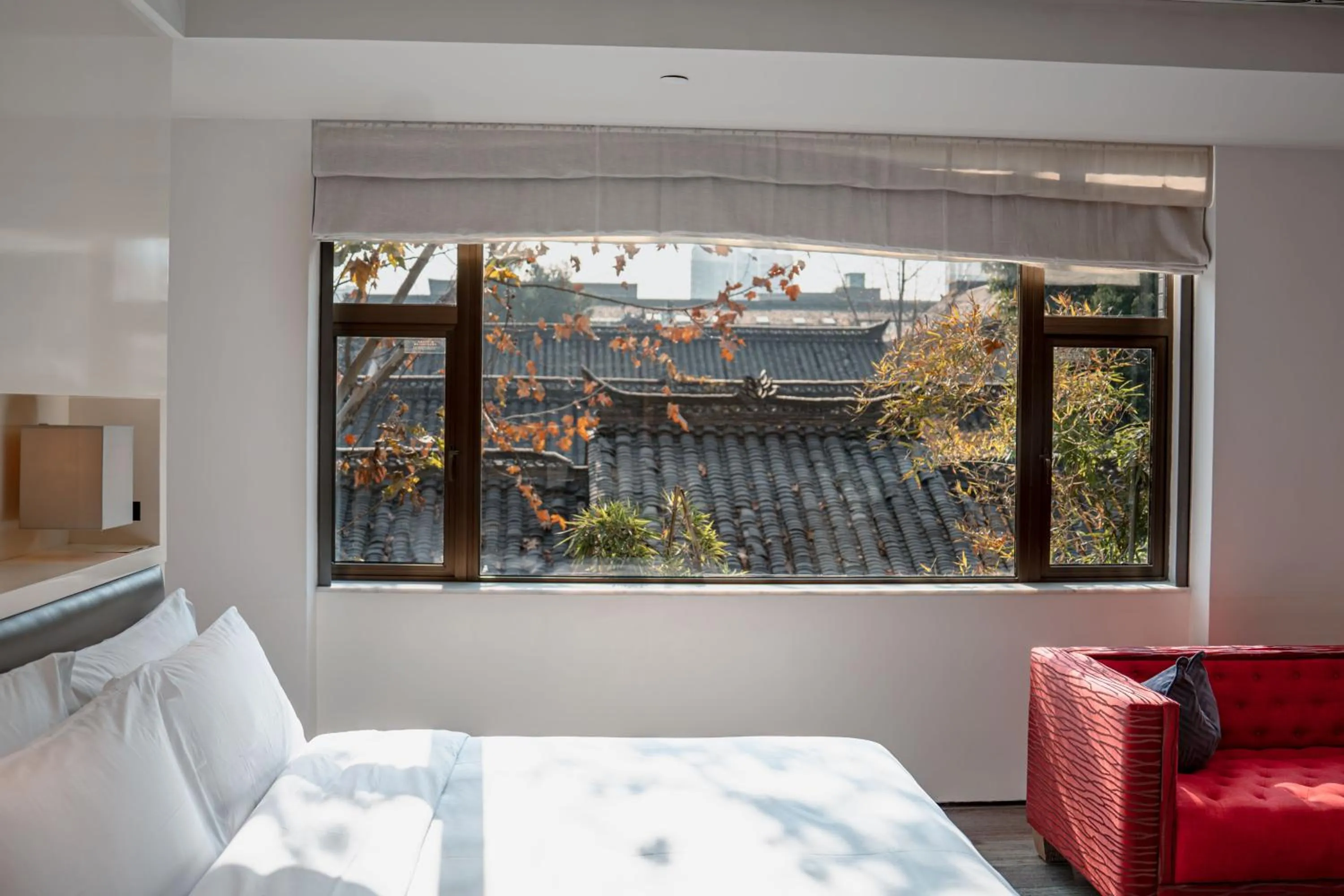 View (from property/room), Bed in Diaoyutai Boutique Hotel Chengdu