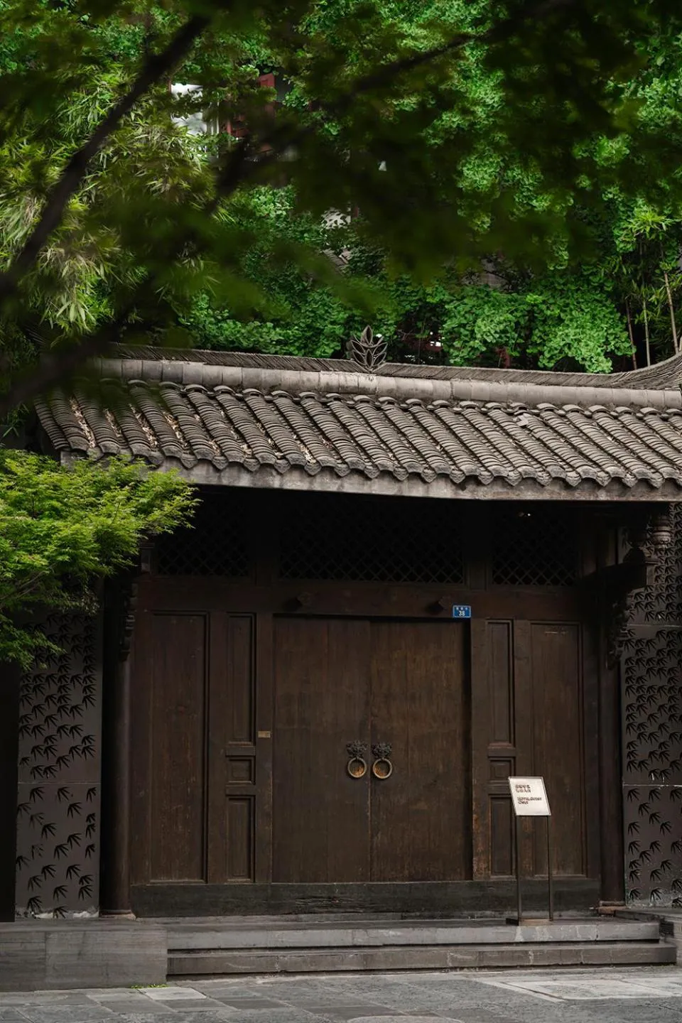 Property building in Diaoyutai Boutique Hotel Chengdu