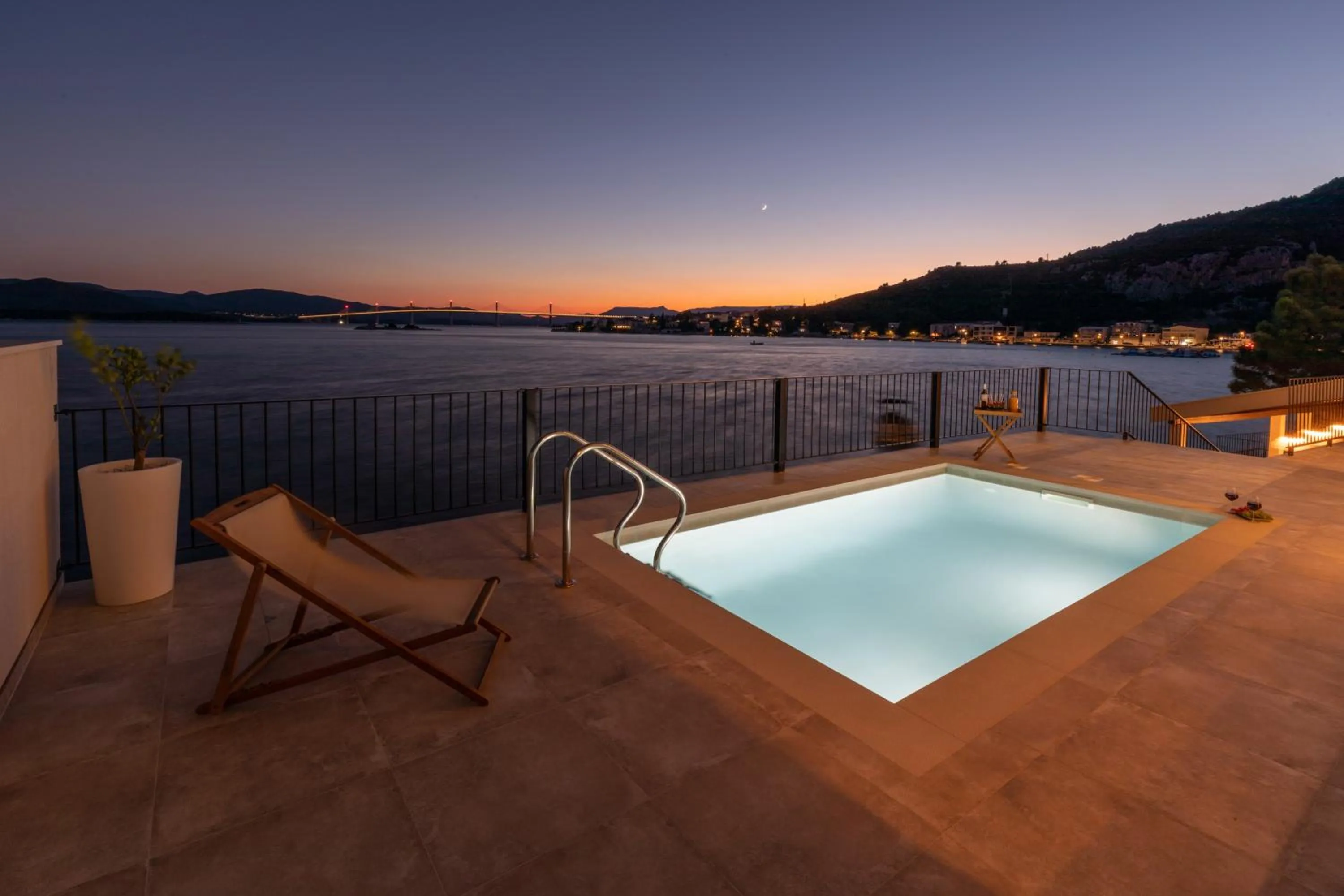 Swimming pool in Villa Simpleza