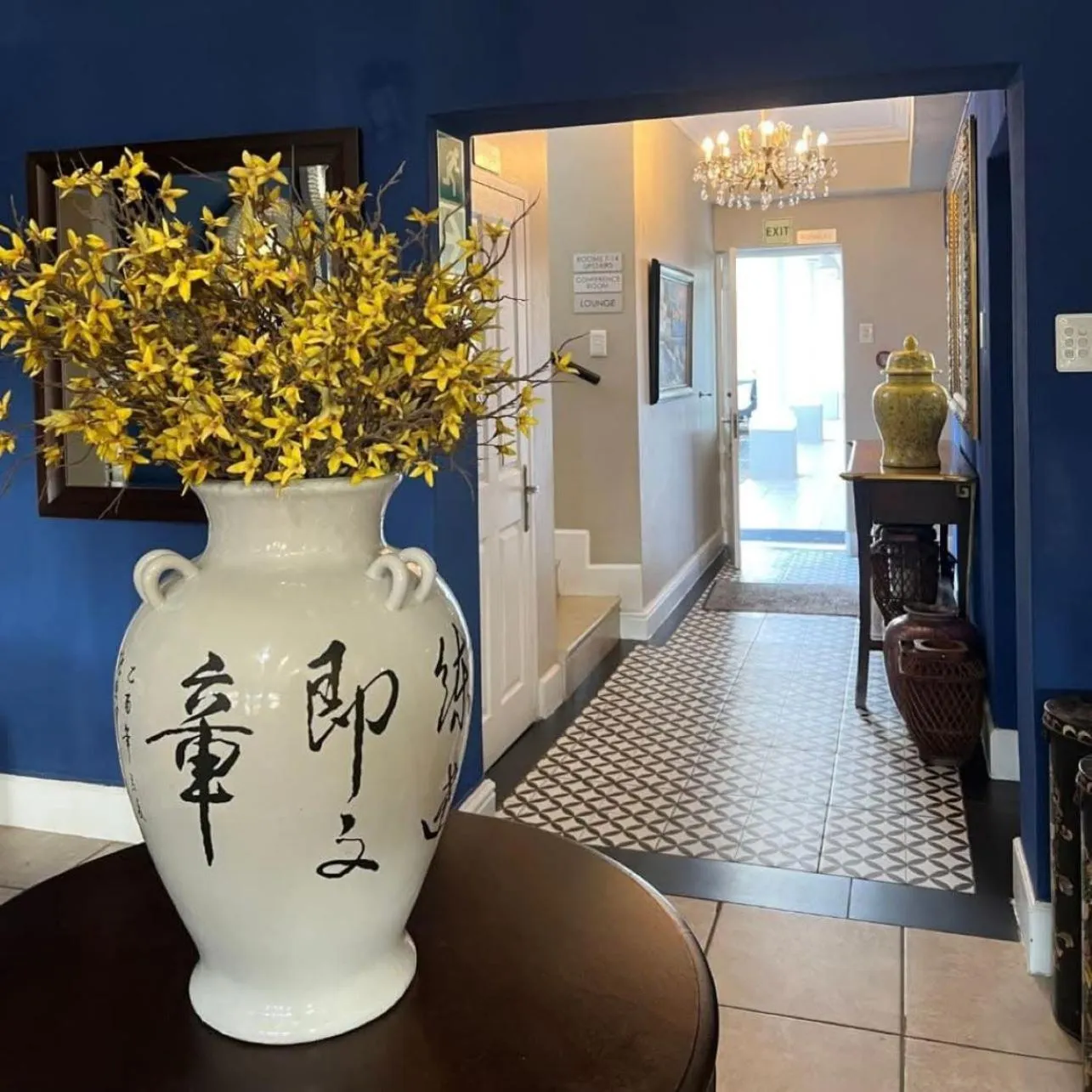 Facade/entrance in The Mandyville Jeffreys Bay