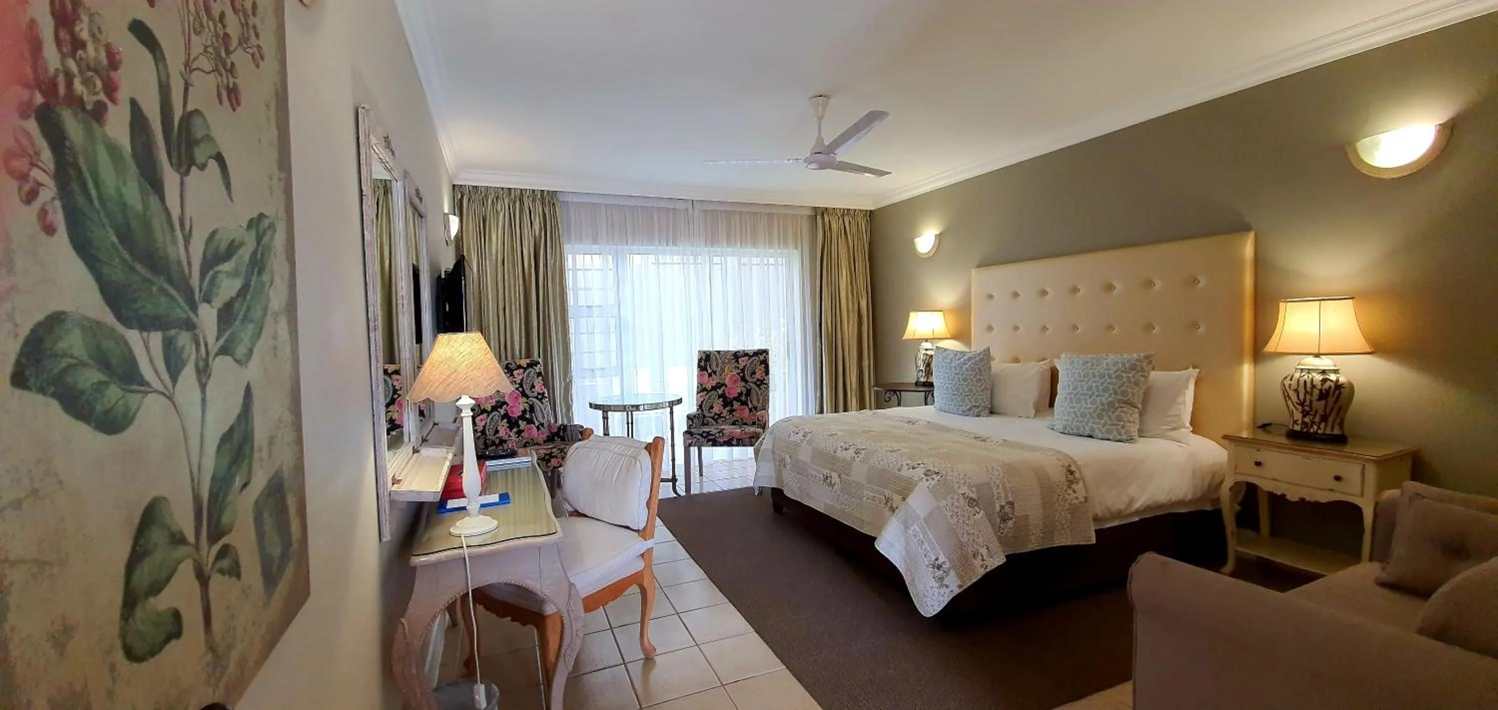 Photo of the whole room, Bed in The Mandyville Jeffreys Bay