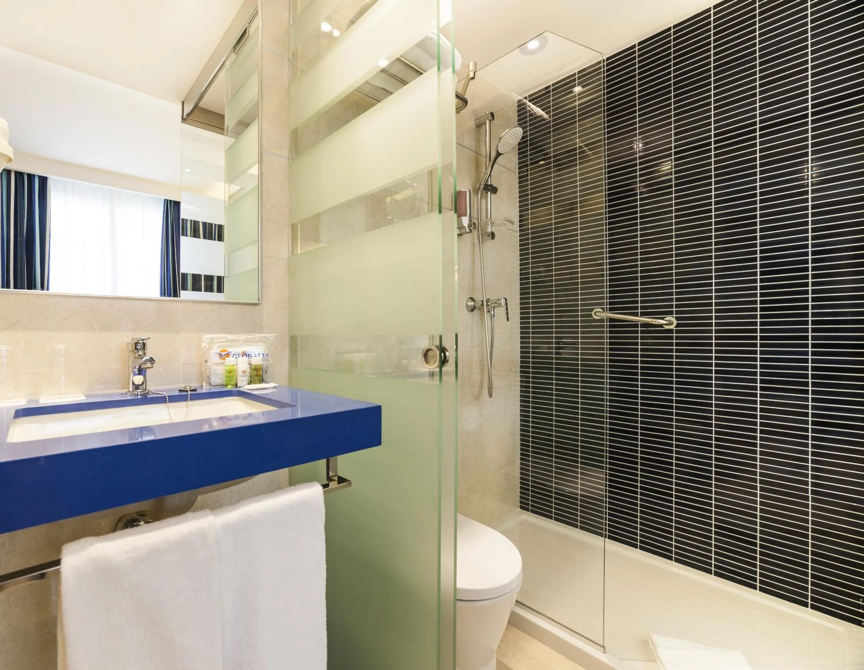 Bathroom in Globales Playa Estepona