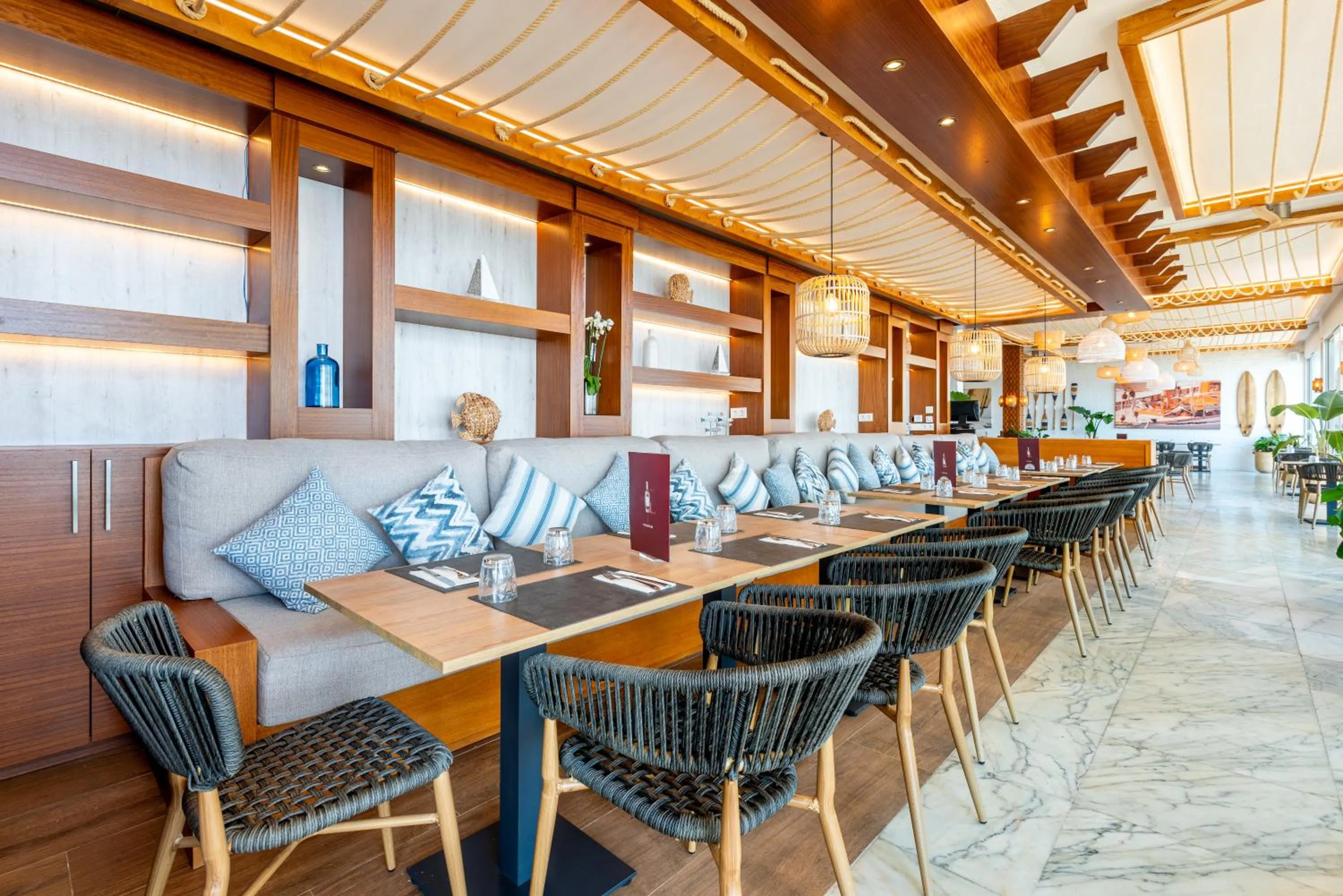 Restaurant/places to eat in Globales Playa Estepona