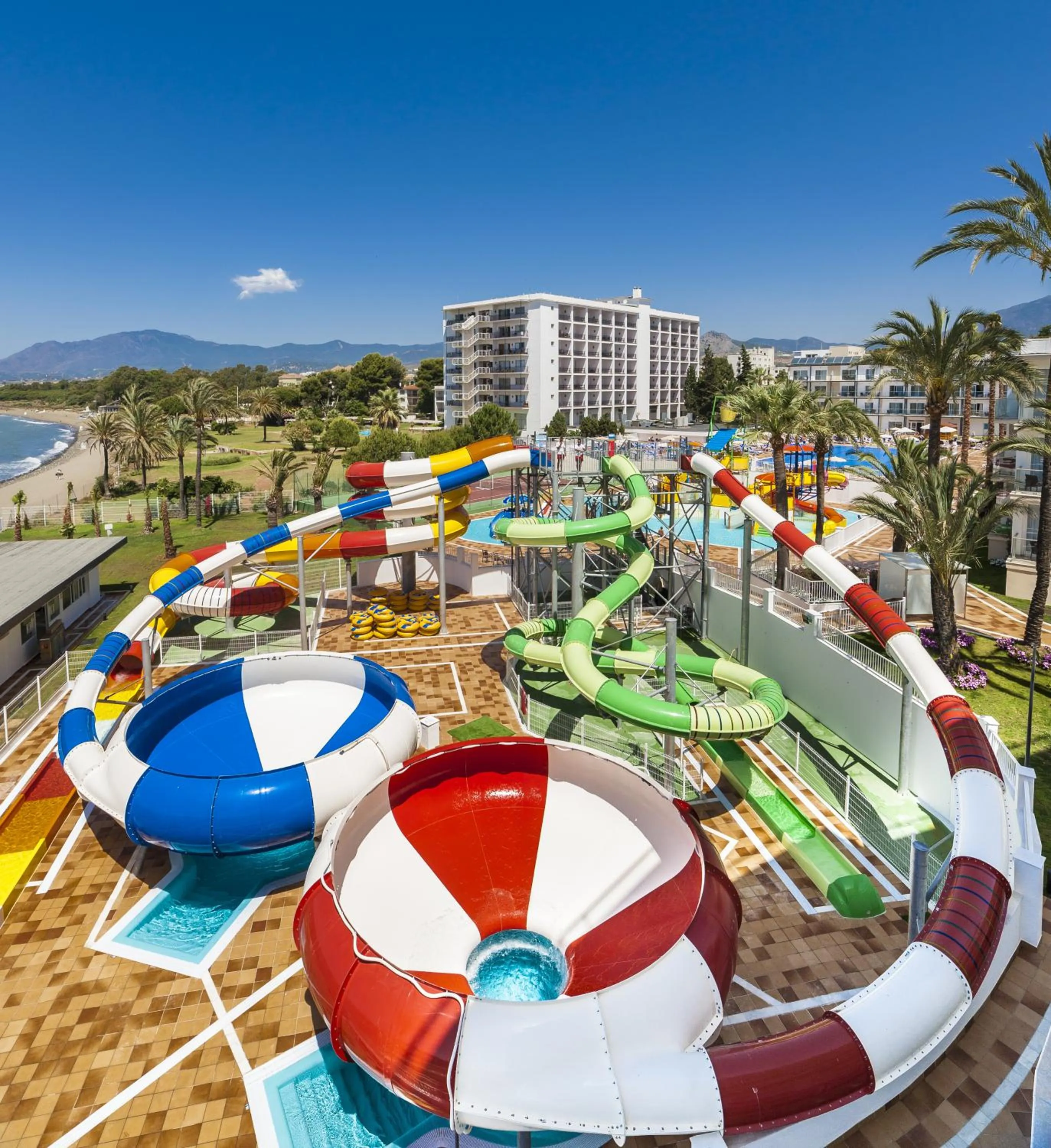Aqua park in Globales Playa Estepona
