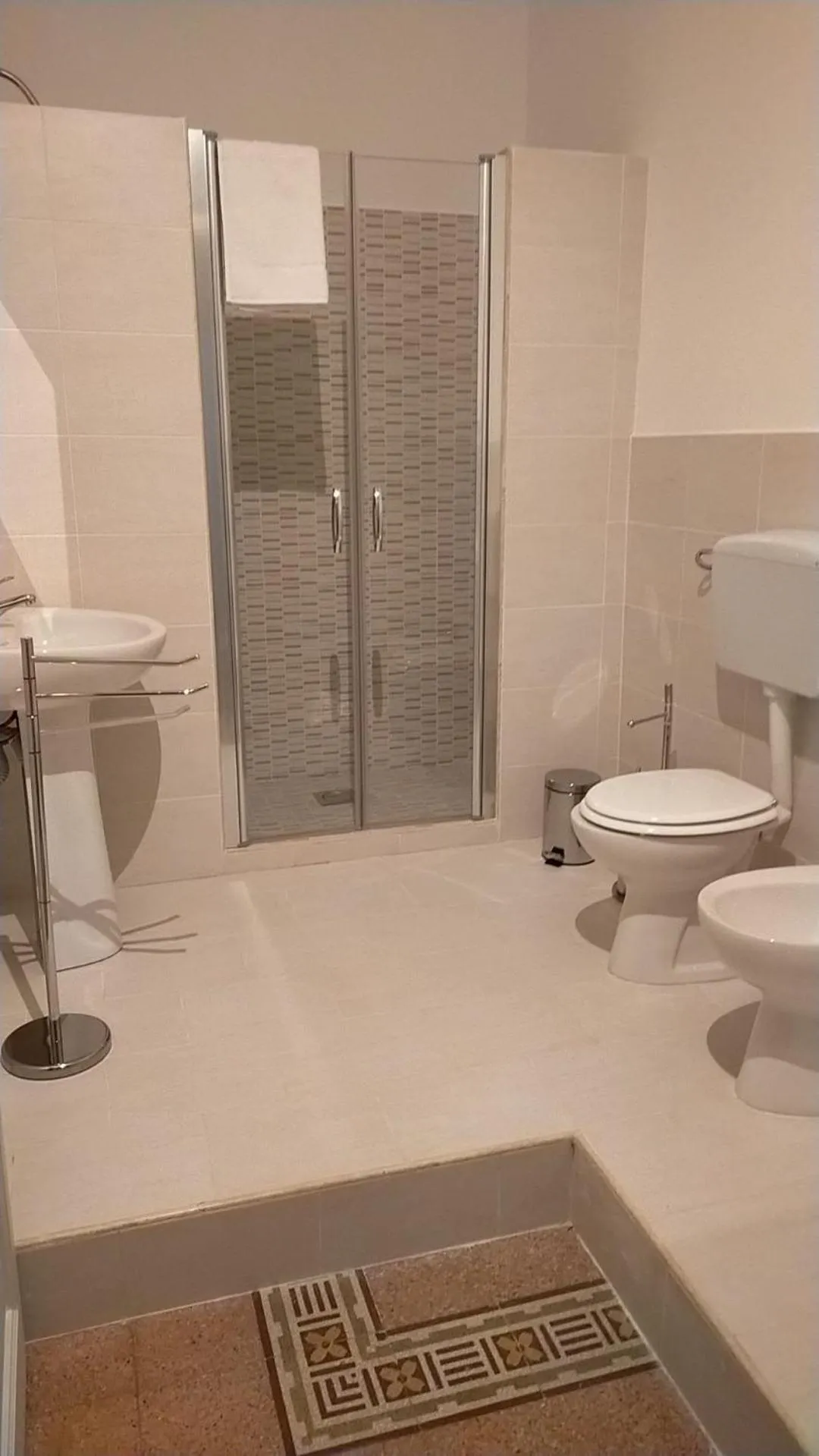 Bathroom in Gran Tour Profumo di Sicilia - B & B