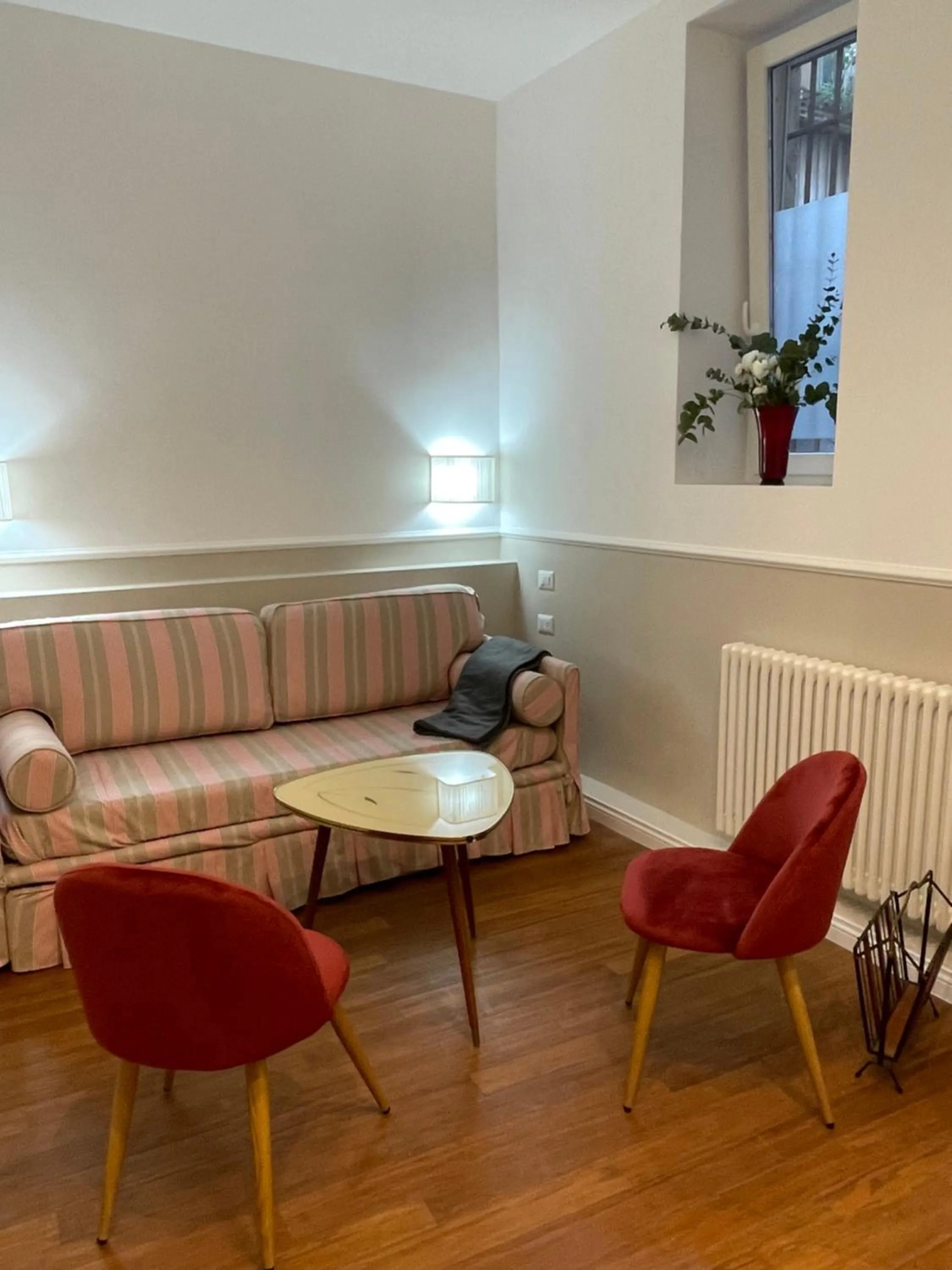 Seating area in Mia roma centro