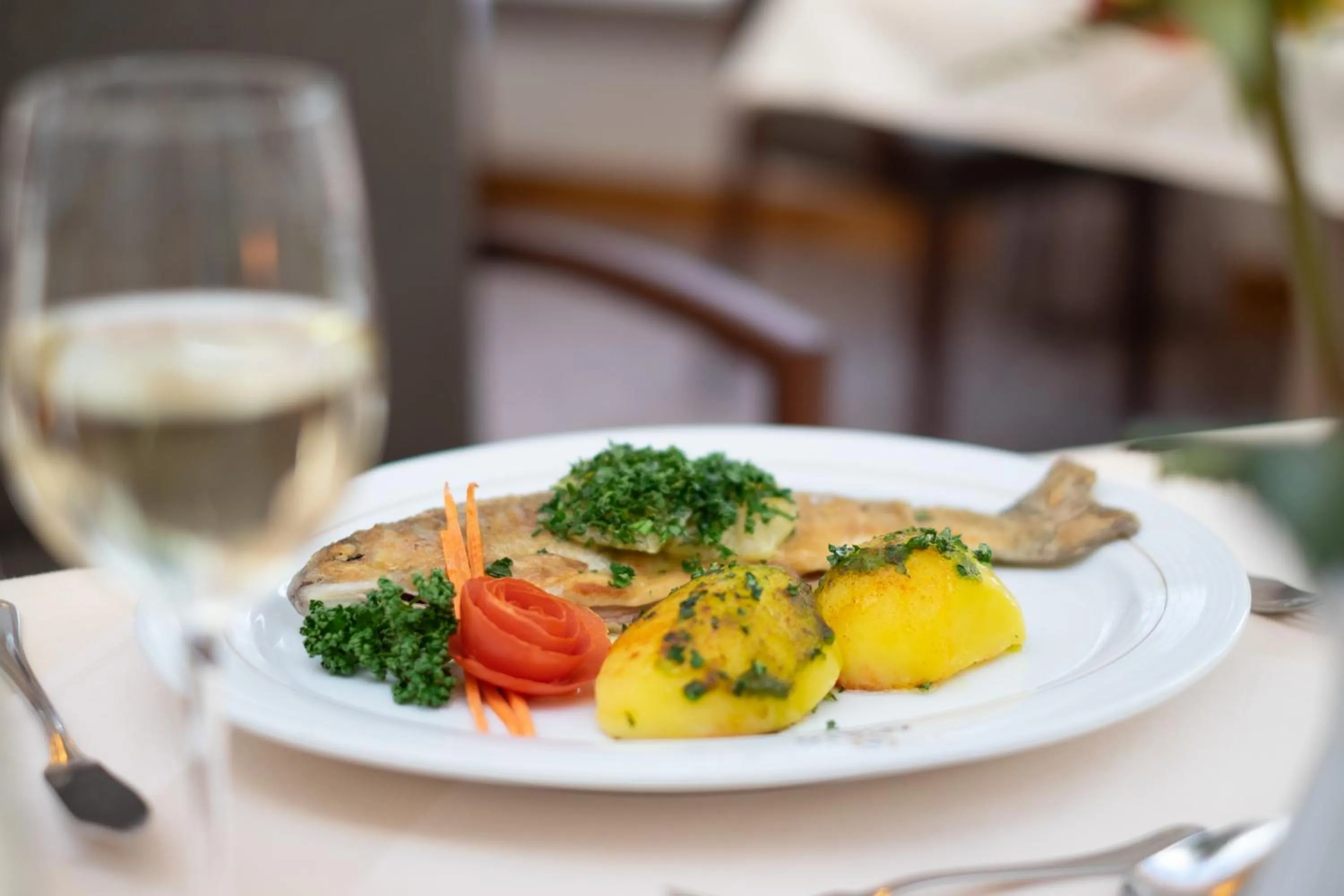 Restaurant/places to eat in Thermenhotel Apollo