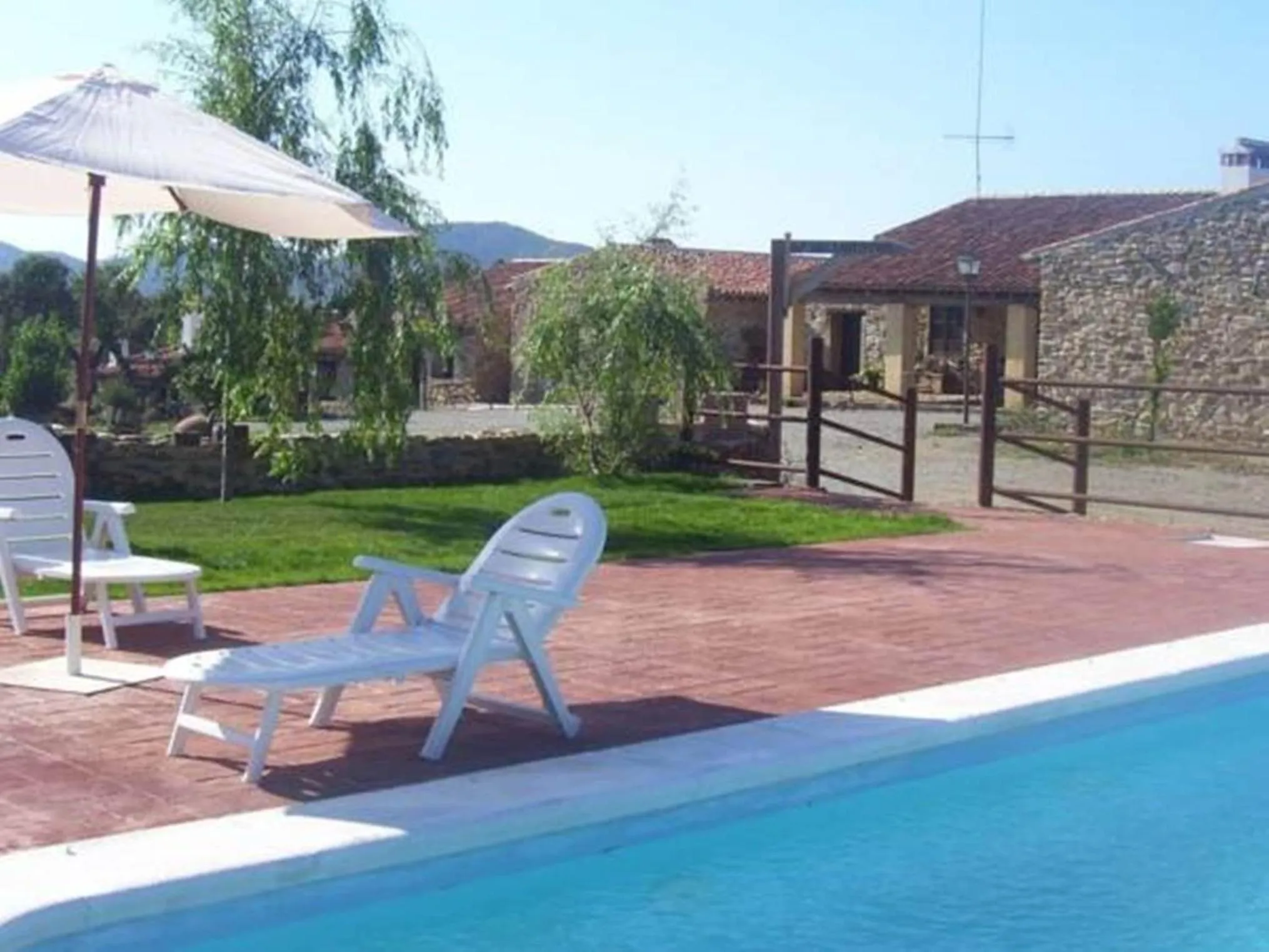 Swimming pool in Finca Los Caleros