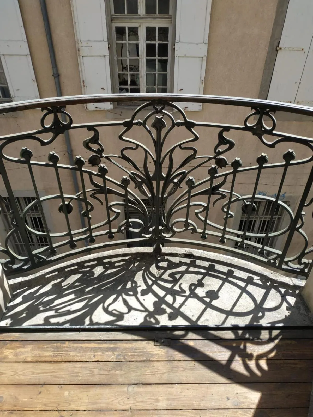 Balcony/Terrace in La Maison de L' Ambassadeur Carcassonne B&B