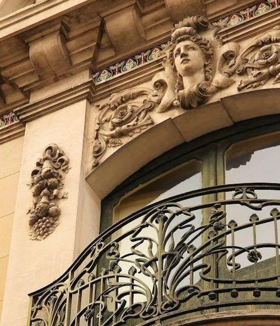 Facade/entrance in La Maison de L' Ambassadeur Carcassonne B&B