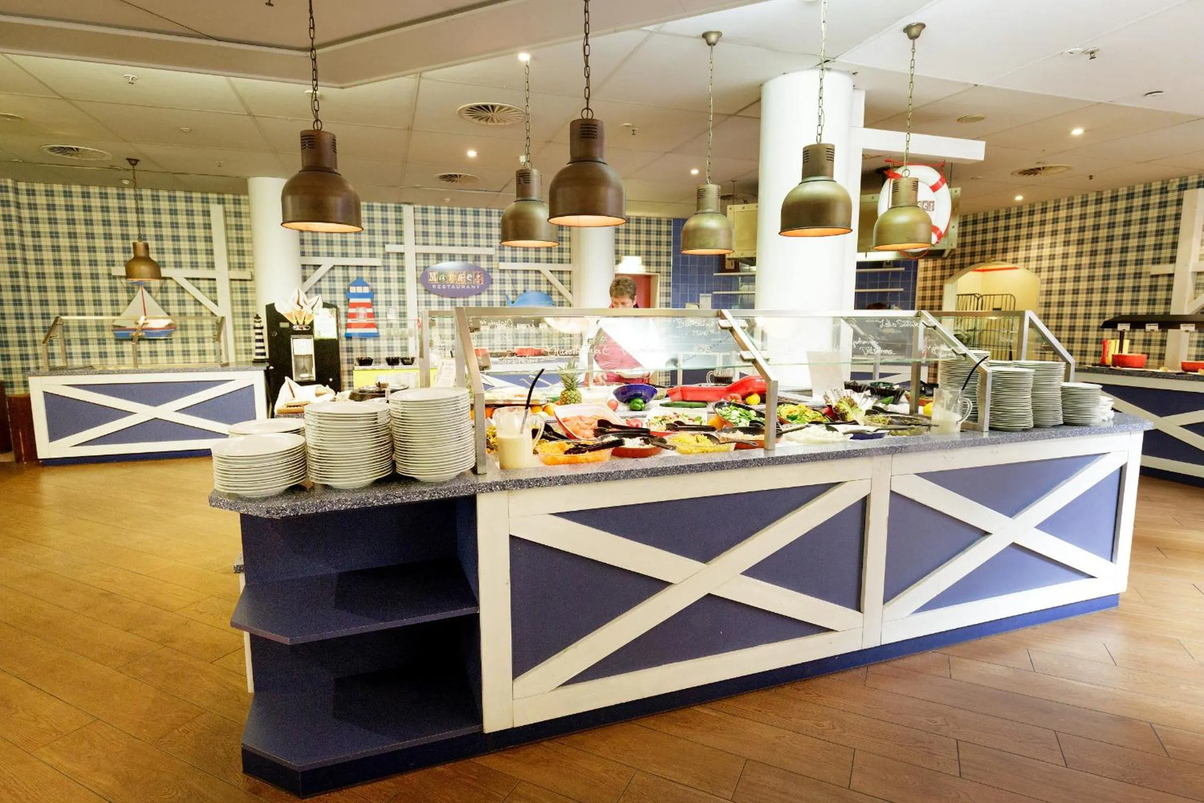 Breakfast in Center Parcs Nordseeküste Bremerhaven