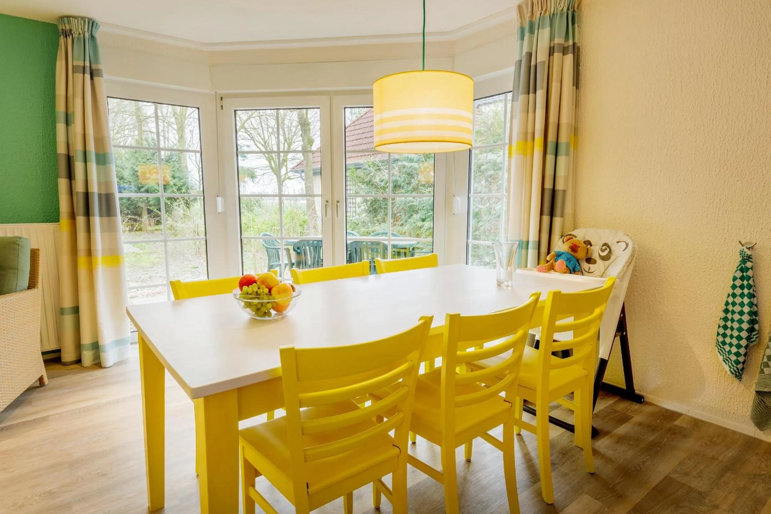 Dining area in Center Parcs Nordseeküste Bremerhaven