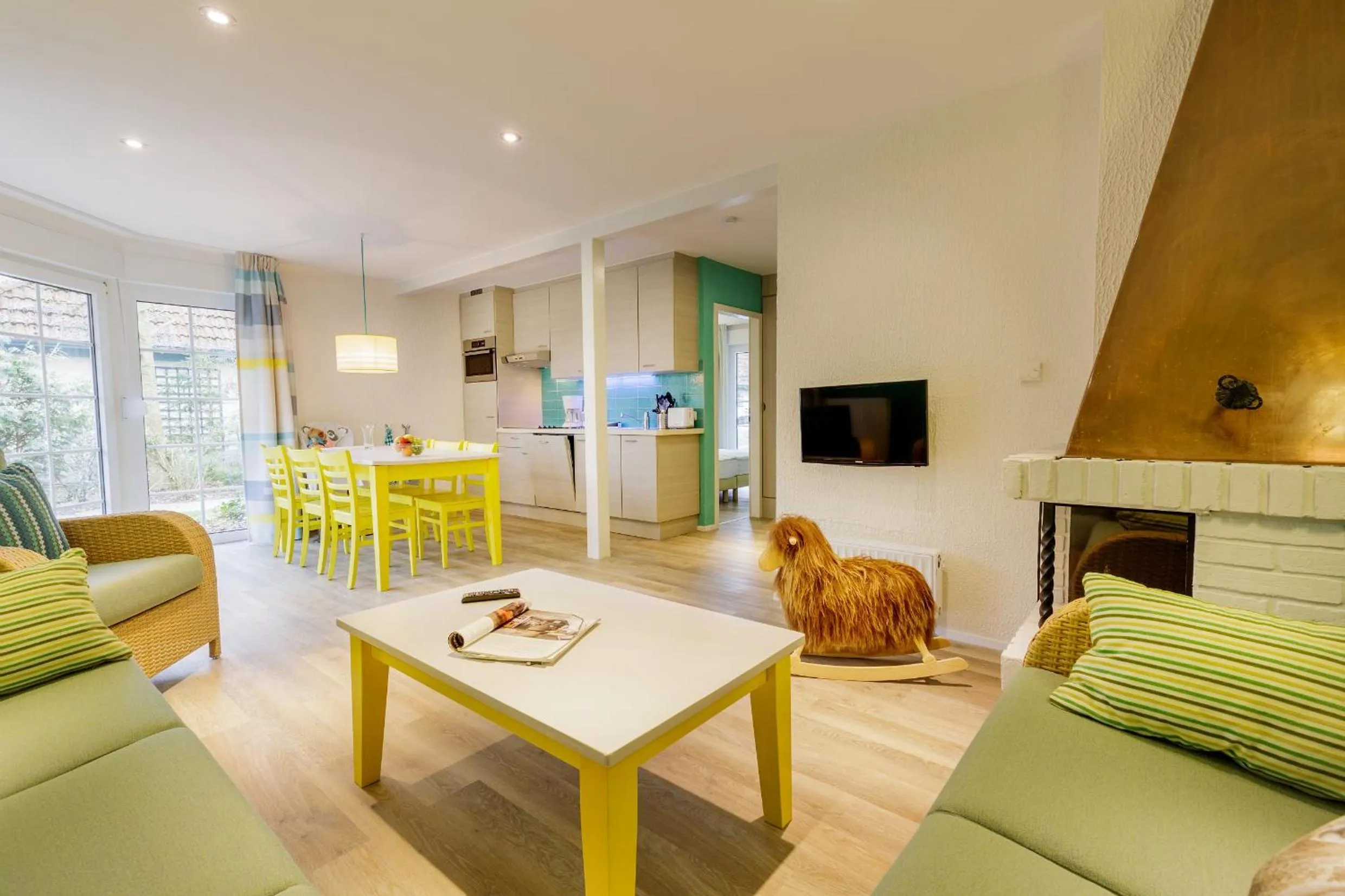 Kitchen or kitchenette in Center Parcs Nordseeküste Bremerhaven