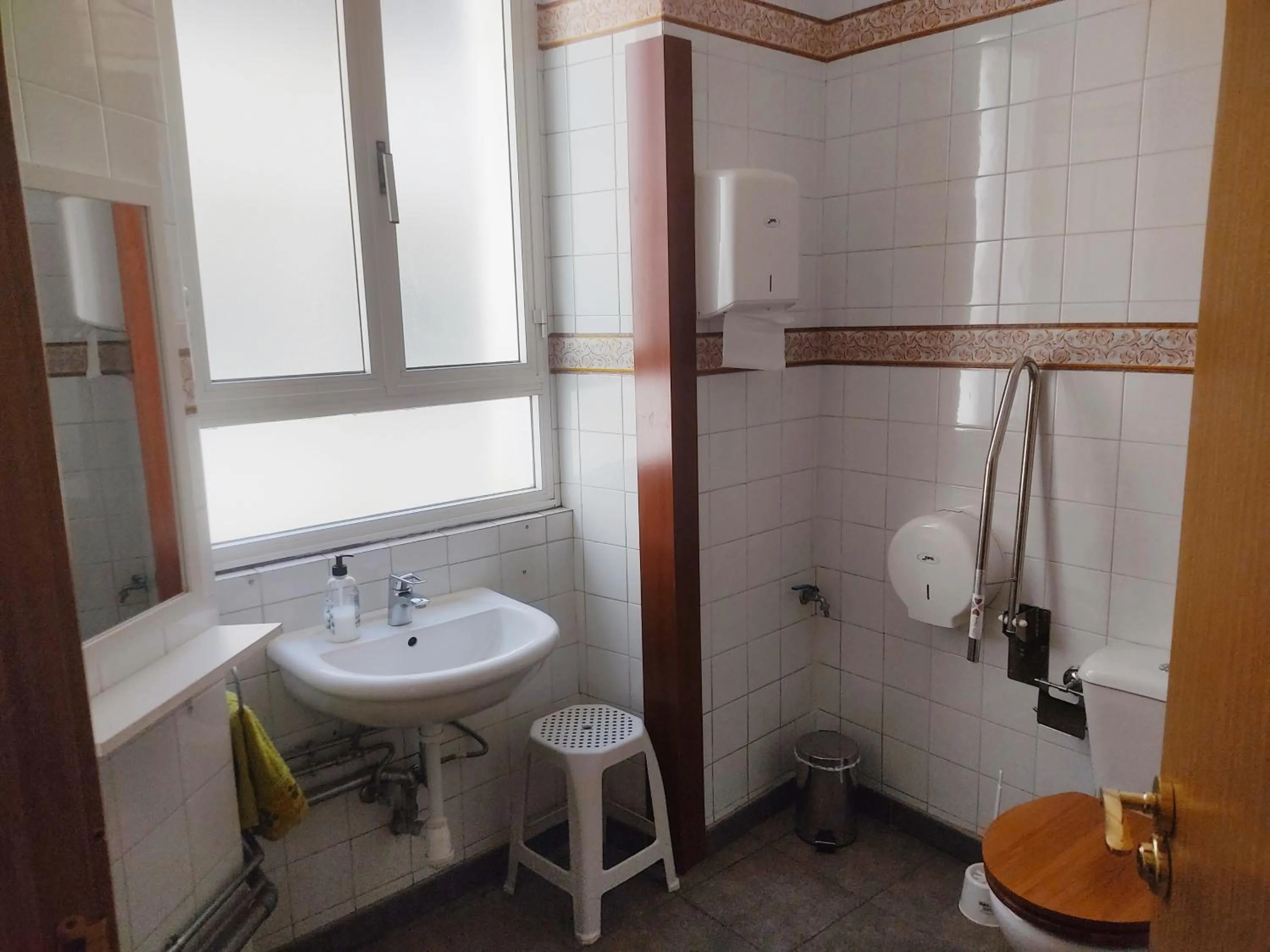 Bathroom in Albergue Santos