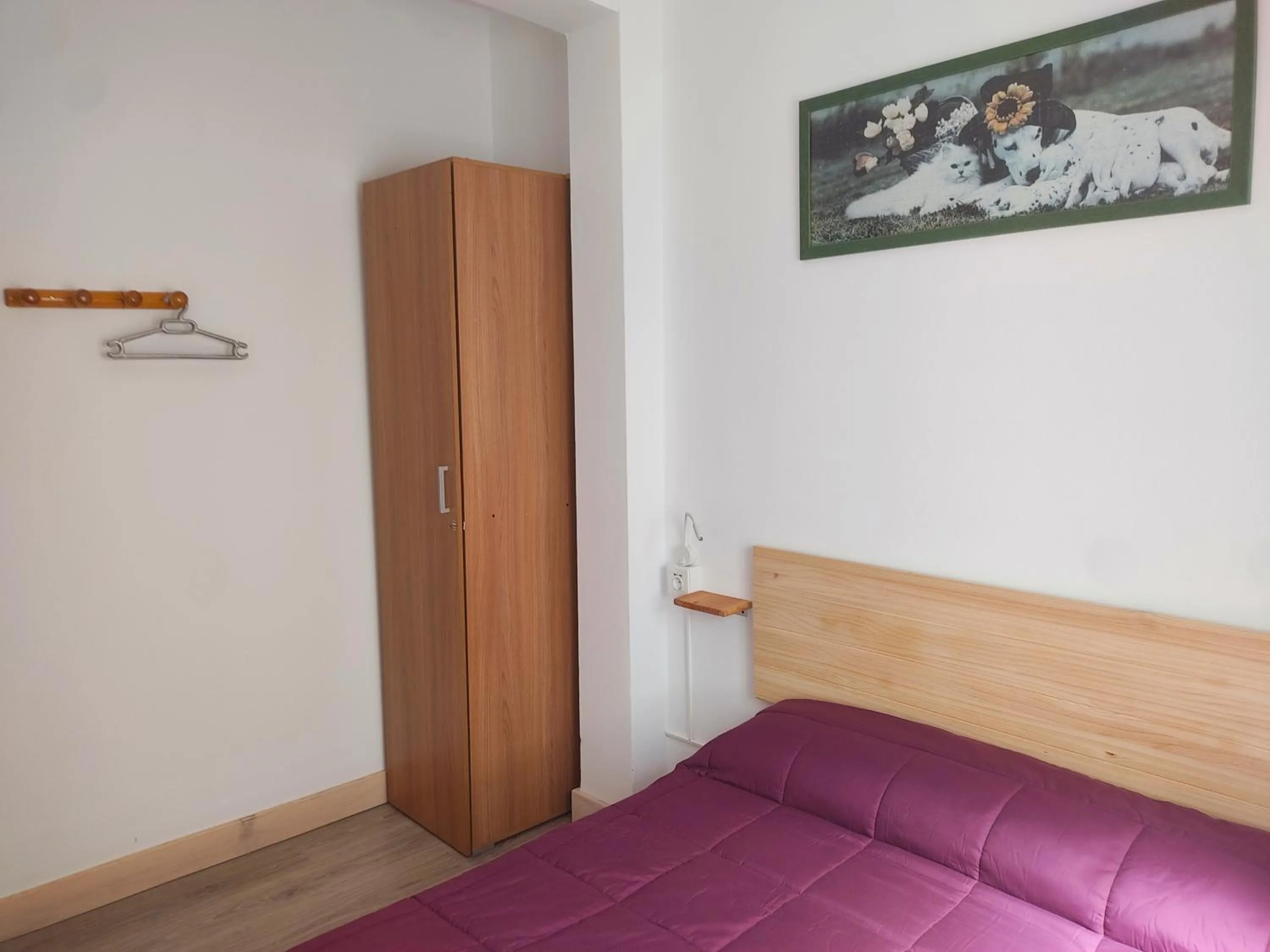 Bedroom, Bed in Albergue Santos