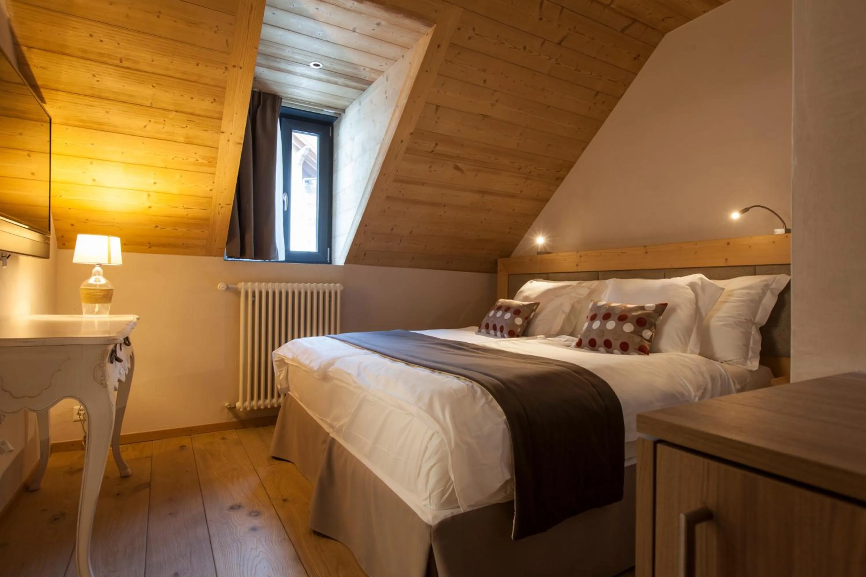 Bedroom, Bed in Hôtel National Resort & Spa