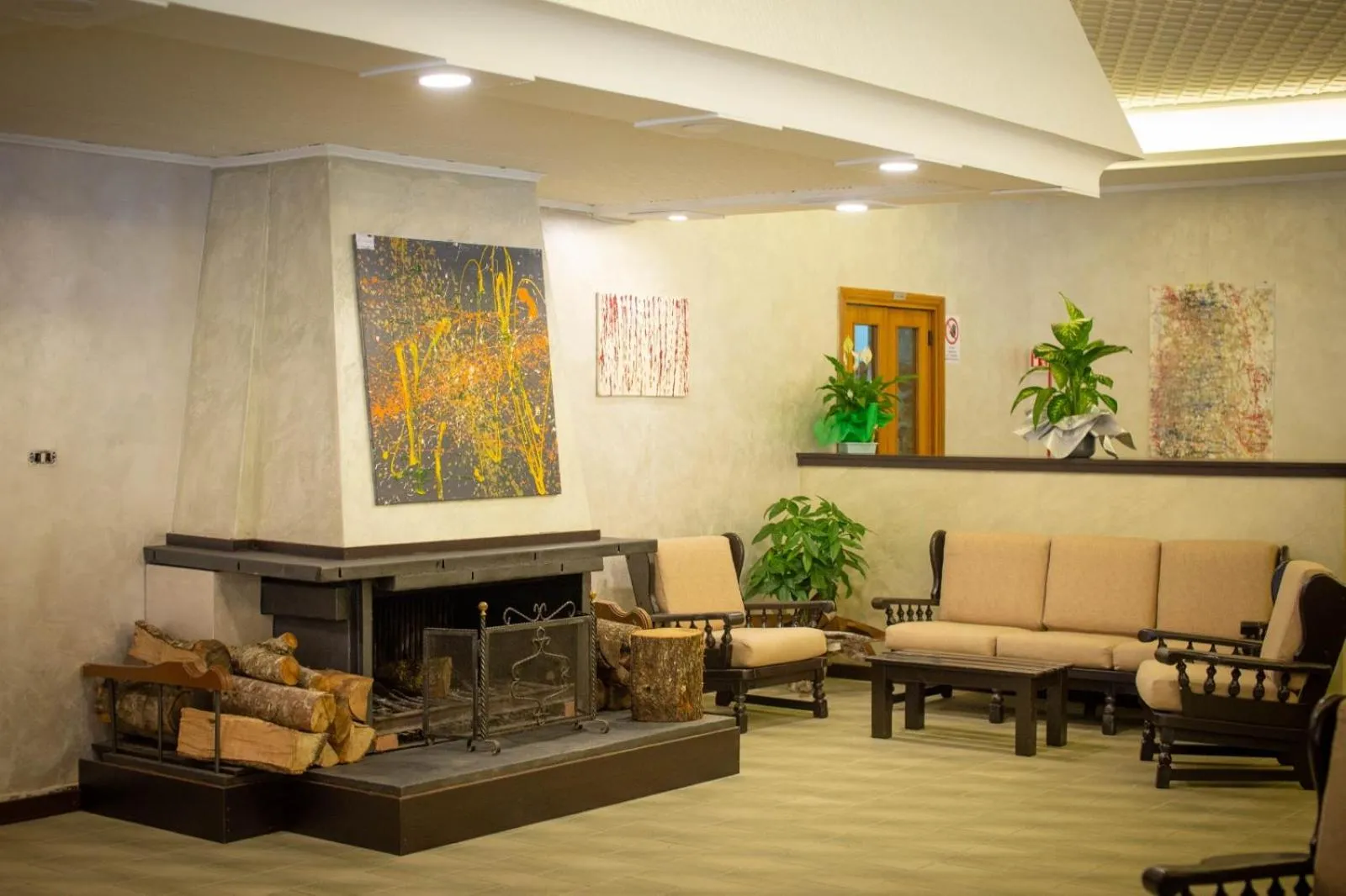 Seating area in Sport Hotel & Residence Il Bivacco del Parco