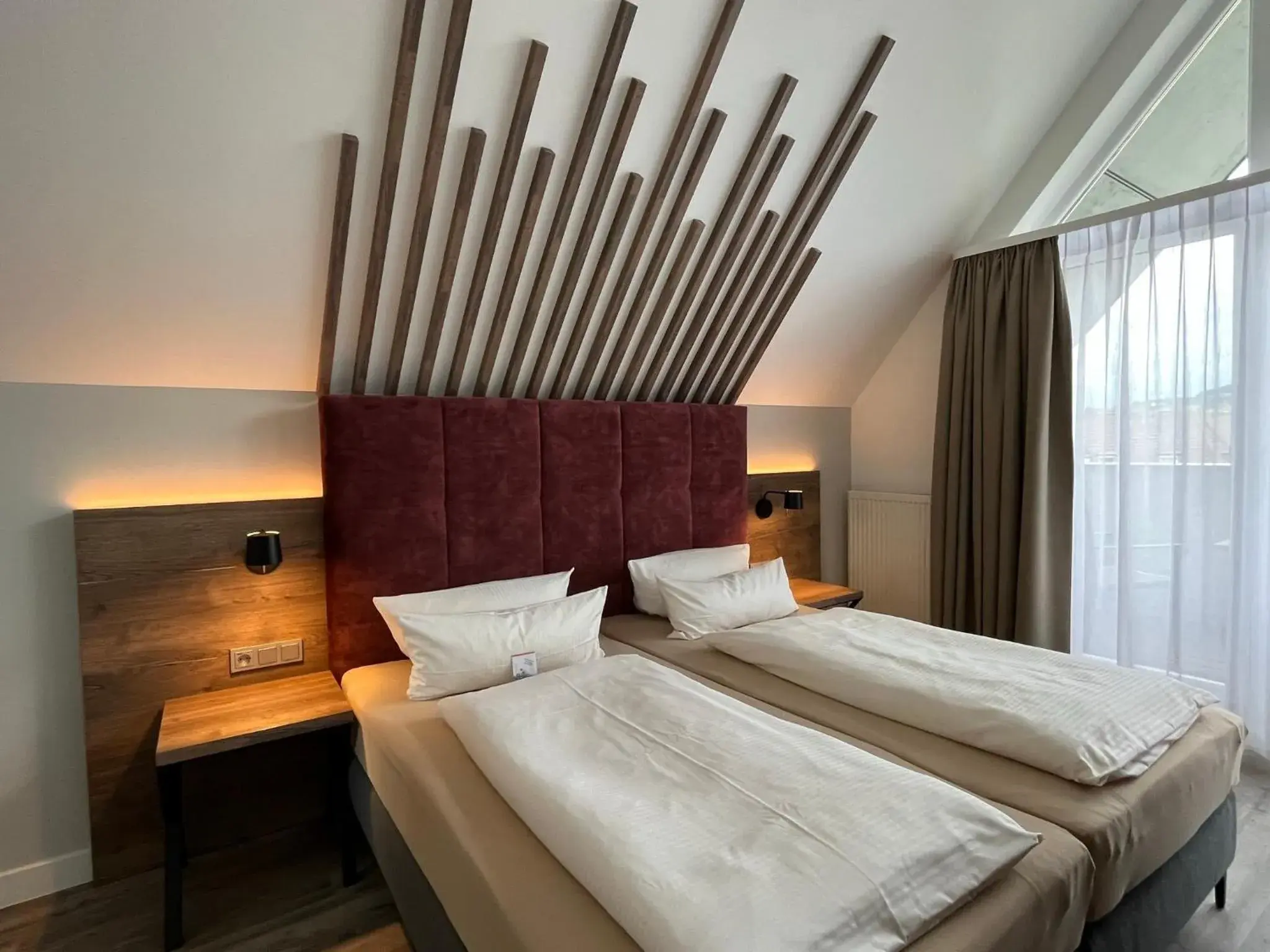 Junior Suite with City View and Balcony - single occupancy in Hotel Mainpromenade ***S Junior Suite with City View and Balcony - single occupancy in Hotel Mainpromenade ***S