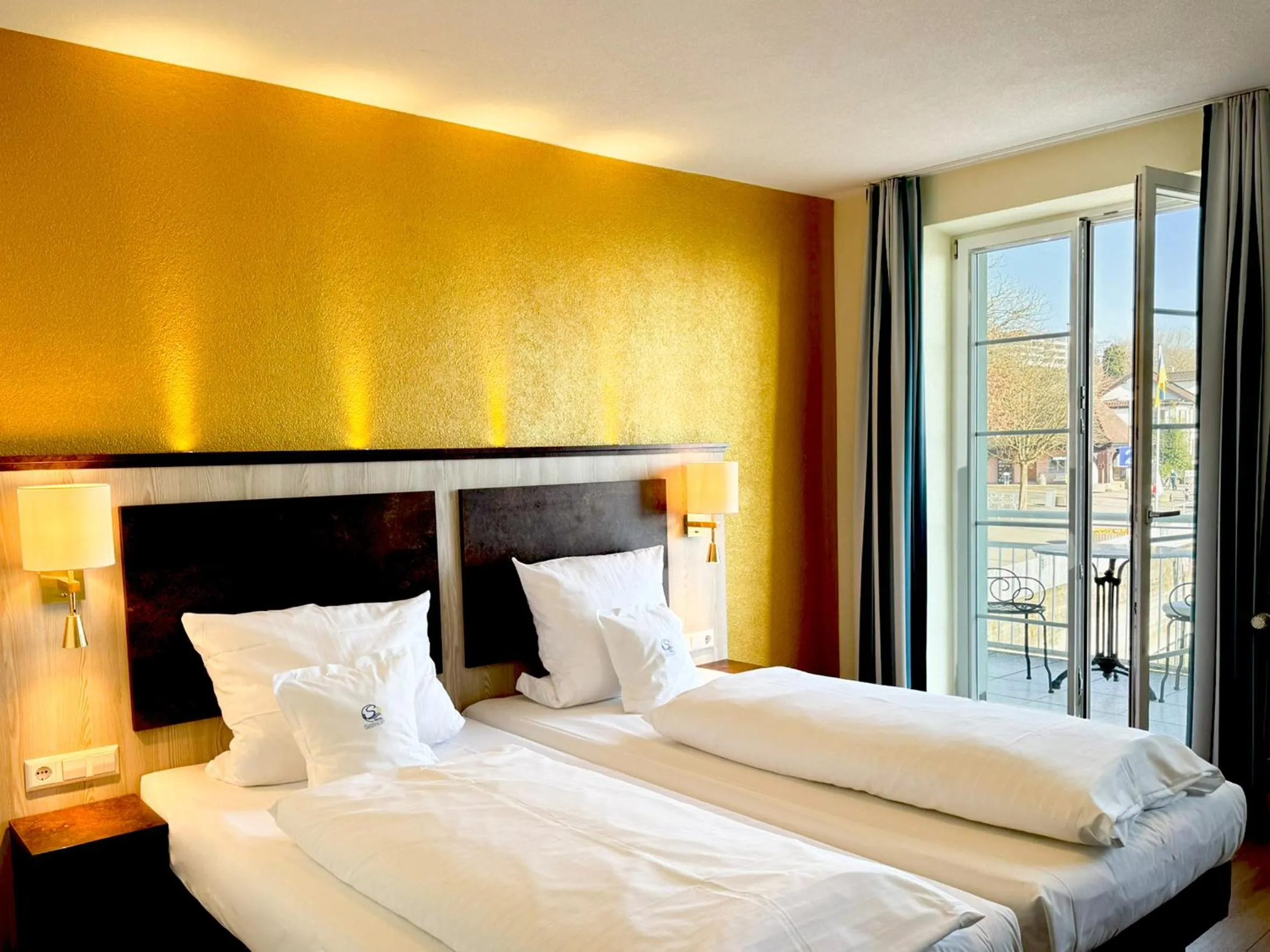 Bed in Hotel & Gästehaus Seehof