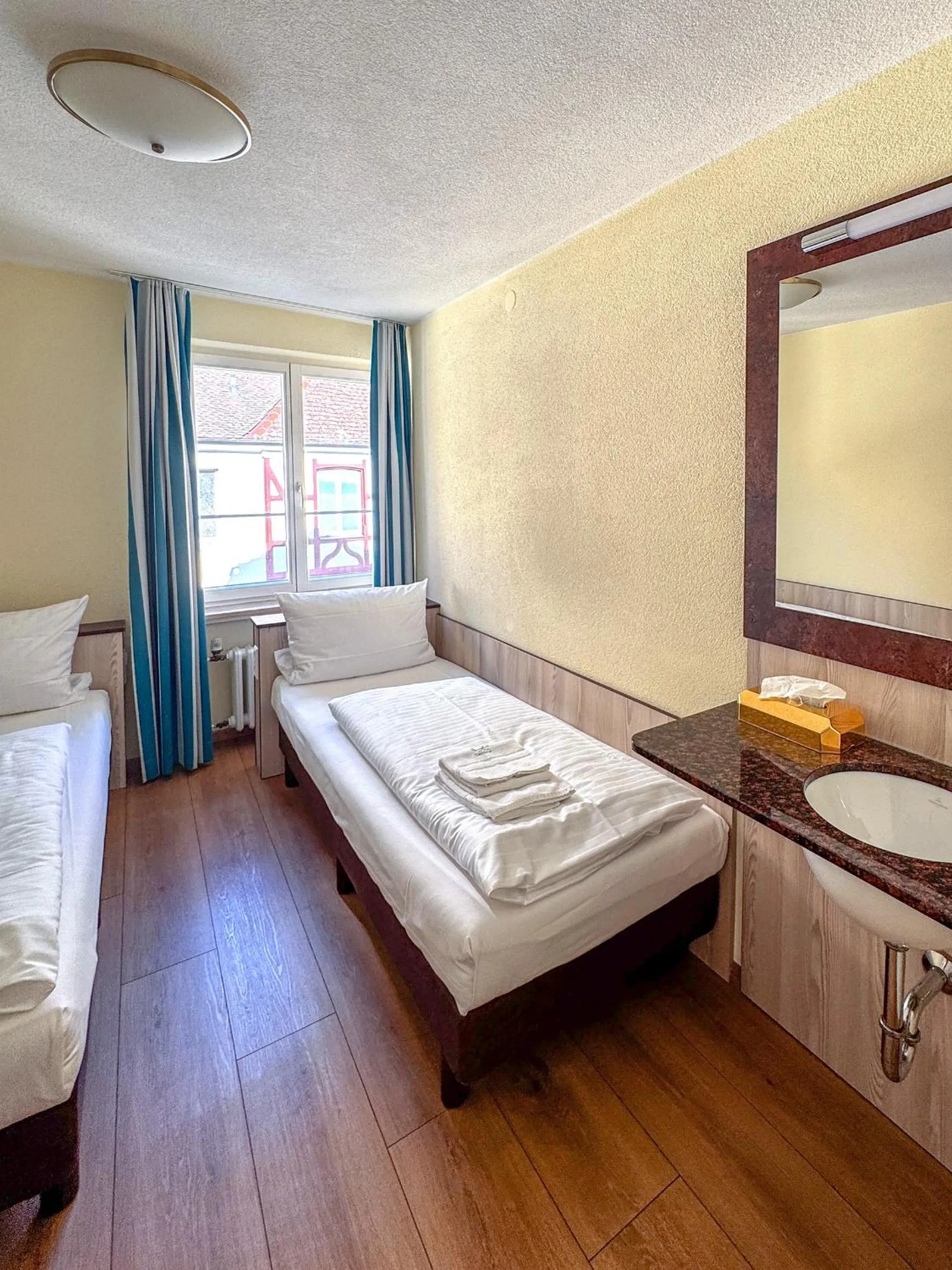 Bed in Hotel & Gästehaus Seehof