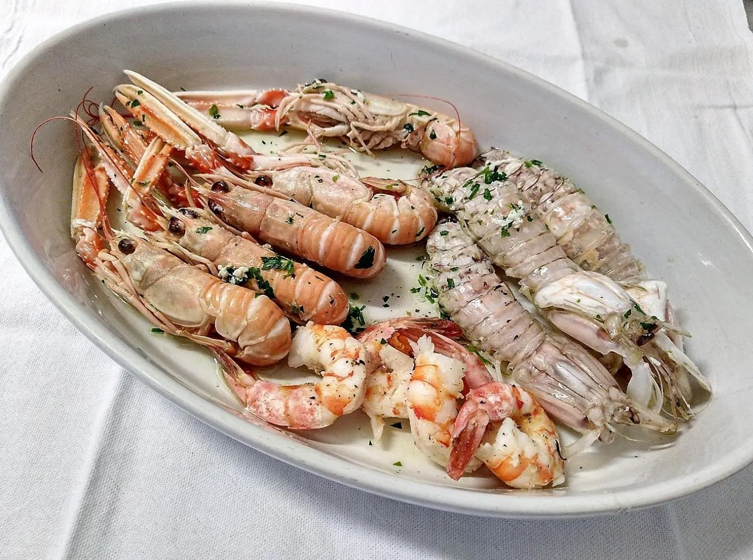 Restaurant/places to eat in Hotel Ristorante Il Grillo