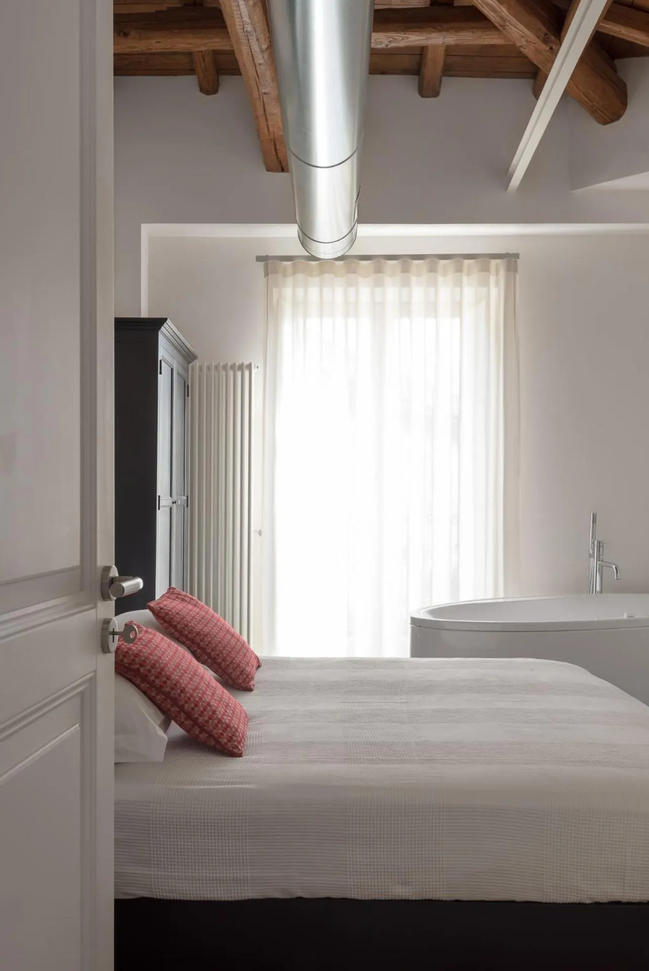 Bedroom, Bed in The Silver Lava - design apartment and spa