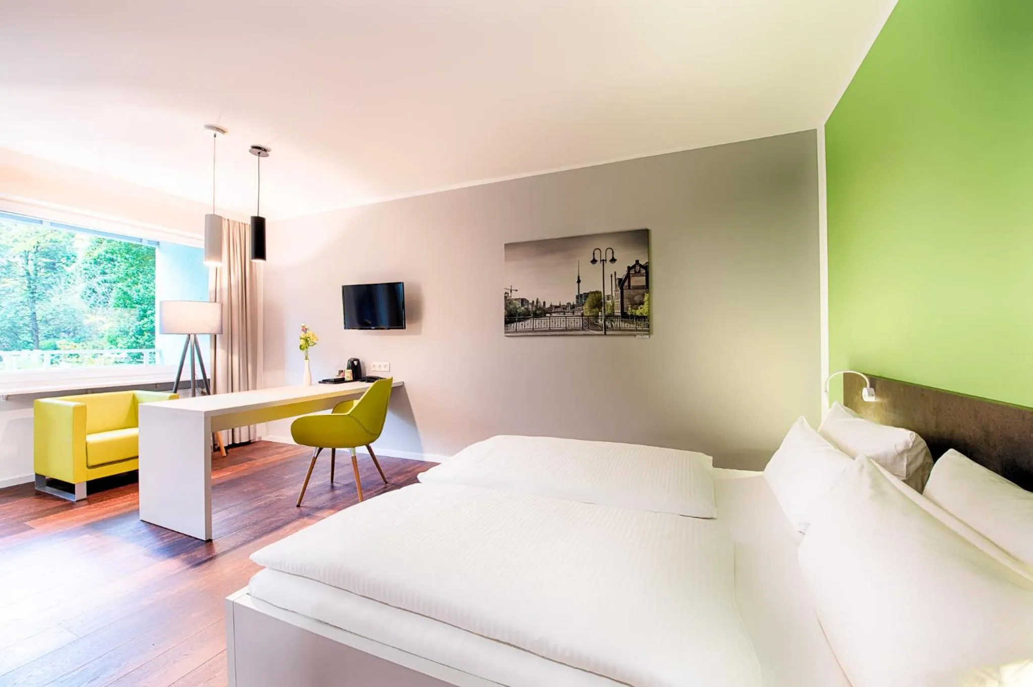 Photo of the whole room, Bed in Hotel Carolinenhof