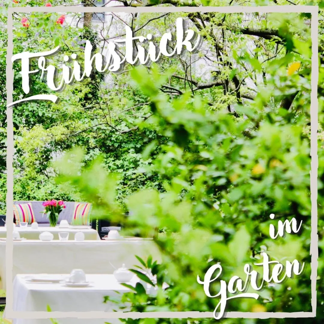 Breakfast in Hotel Carolinenhof