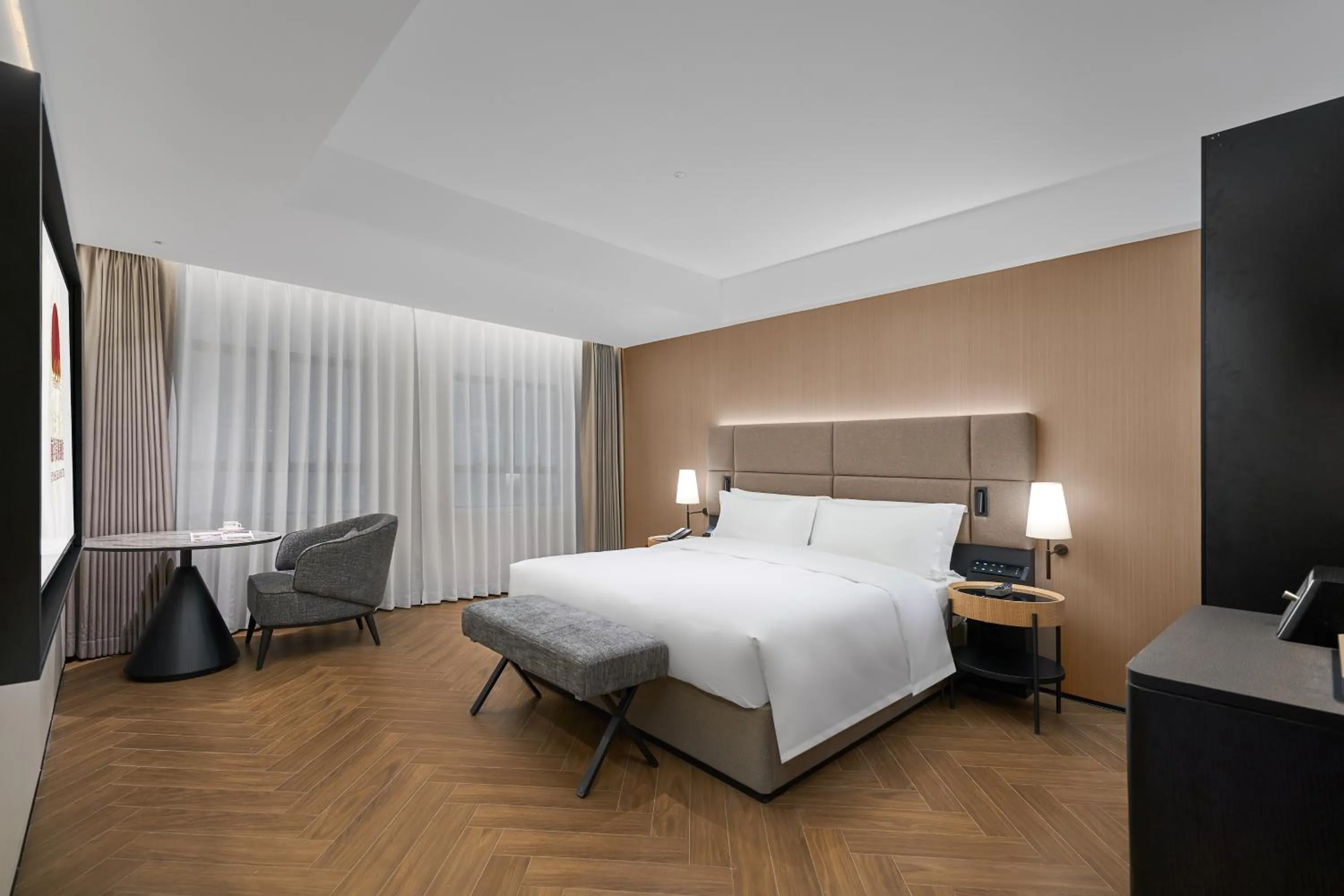 Bed in Nanyang King's Gate Hotel--Free Shuttle Service to Canton Fair