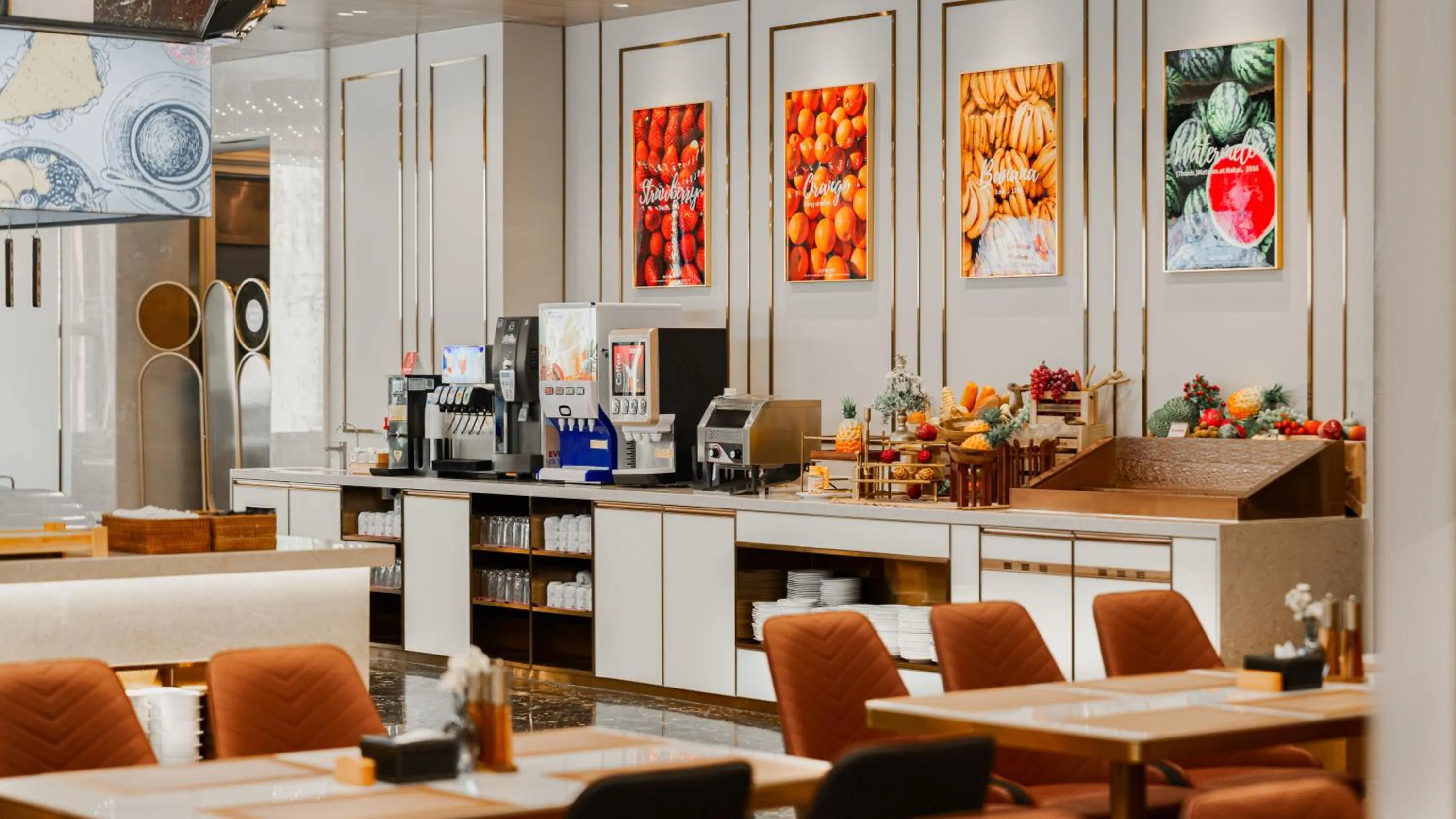 Restaurant/places to eat in Nanyang King's Gate Hotel