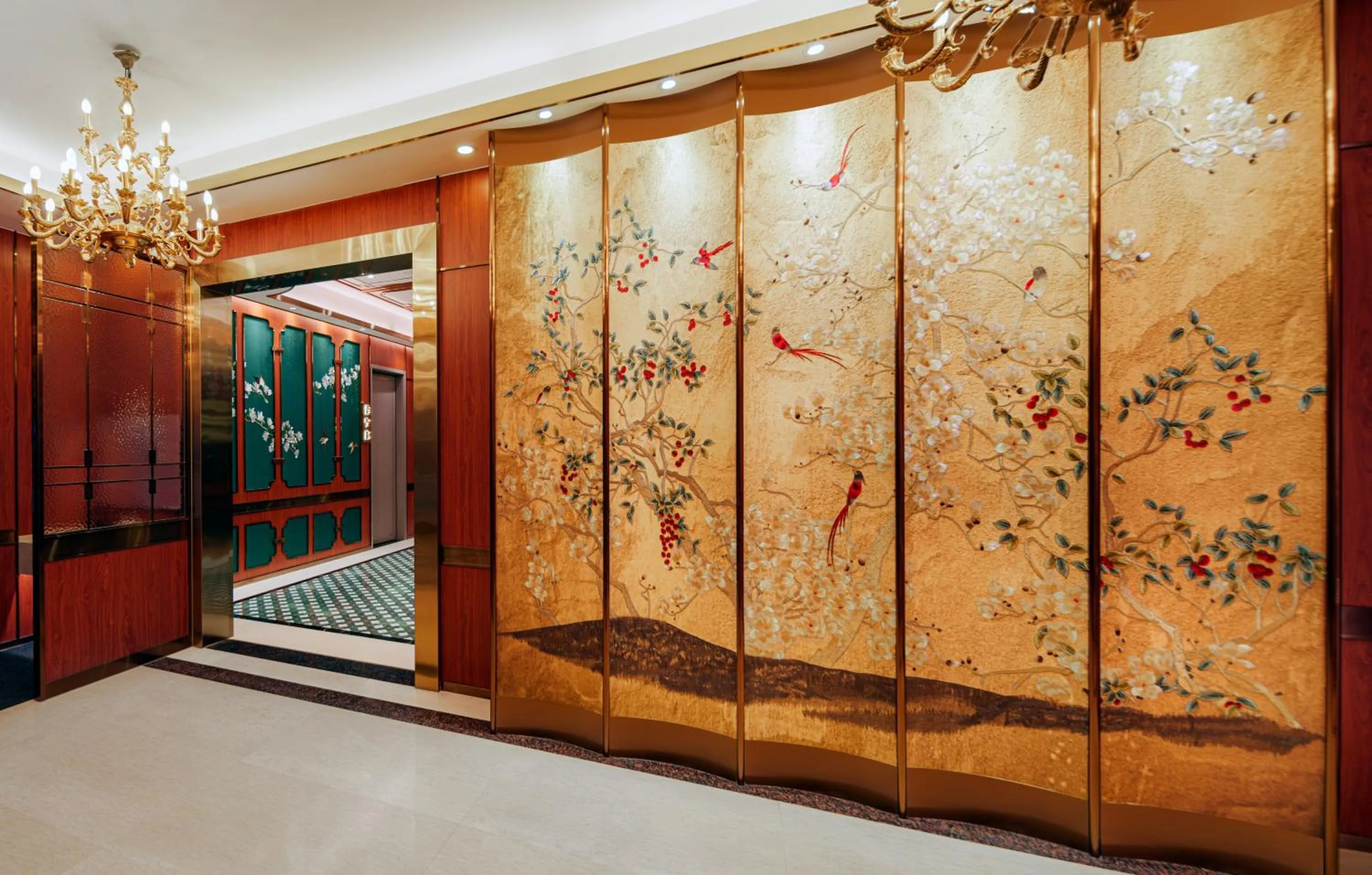 Restaurant/places to eat in Nanyang King's Gate Hotel