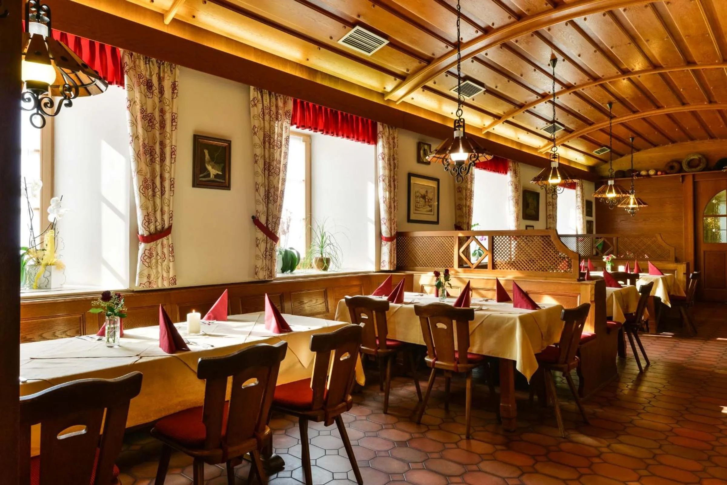 Restaurant/places to eat in Hotel Sixt