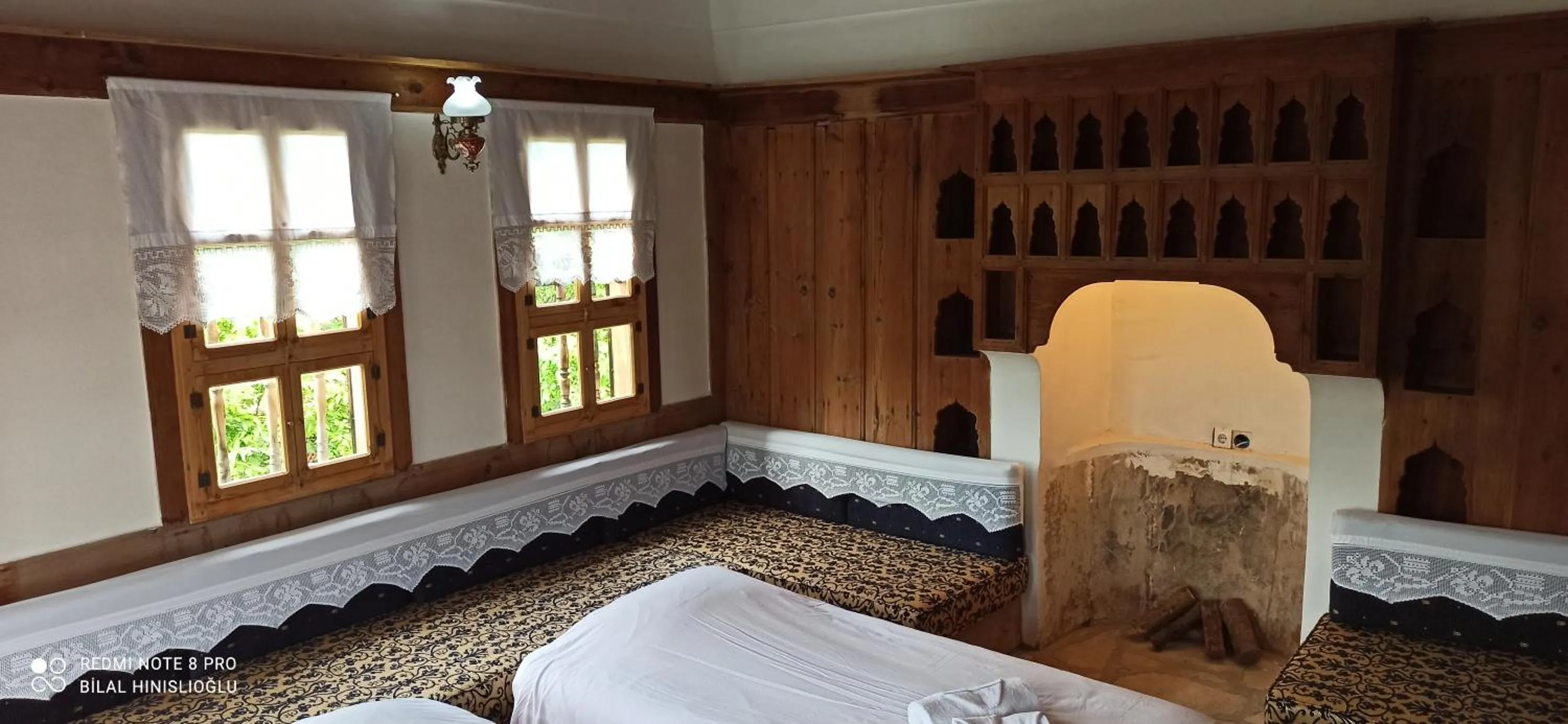 Bed in Paphlagonia Yoruk Muratoglu Konak