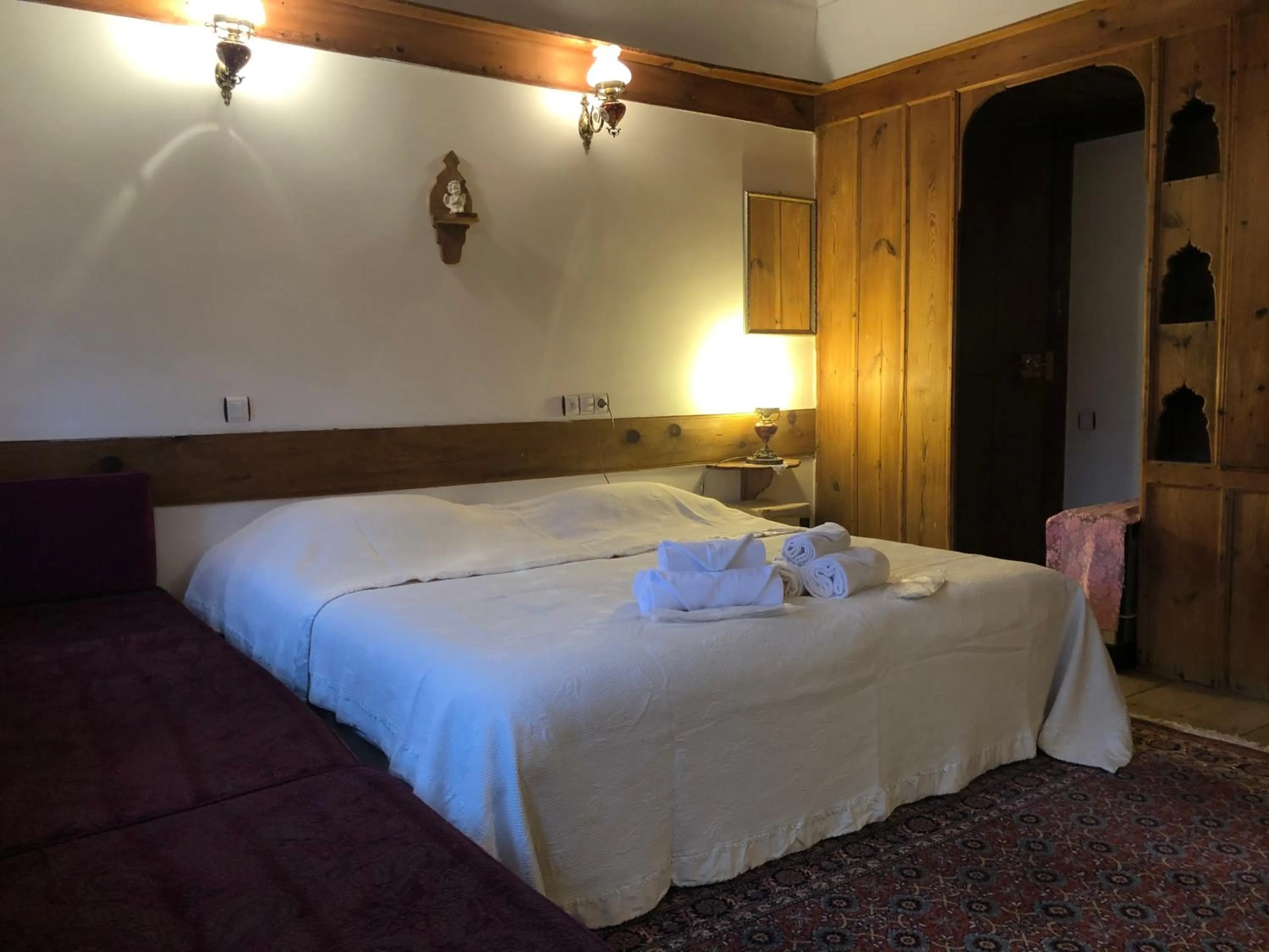 Massage, Bed in Paphlagonia Yoruk Muratoglu Konak