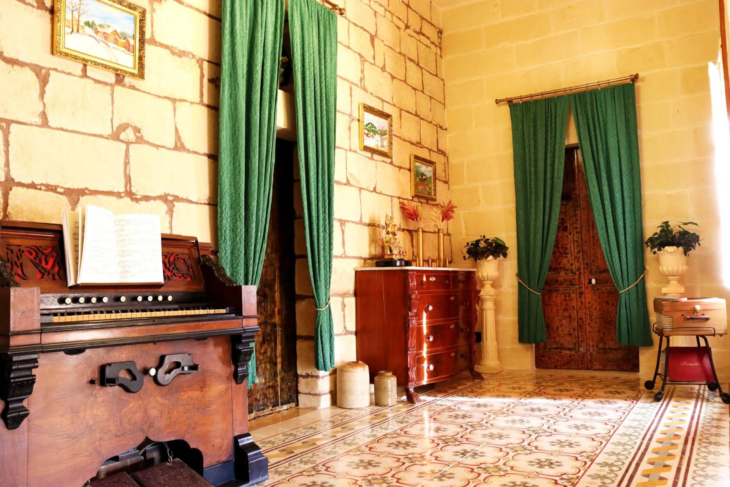 Property building in Il-Bàrraġ Farmhouse B&B - Gozo Traditional Hospitality
