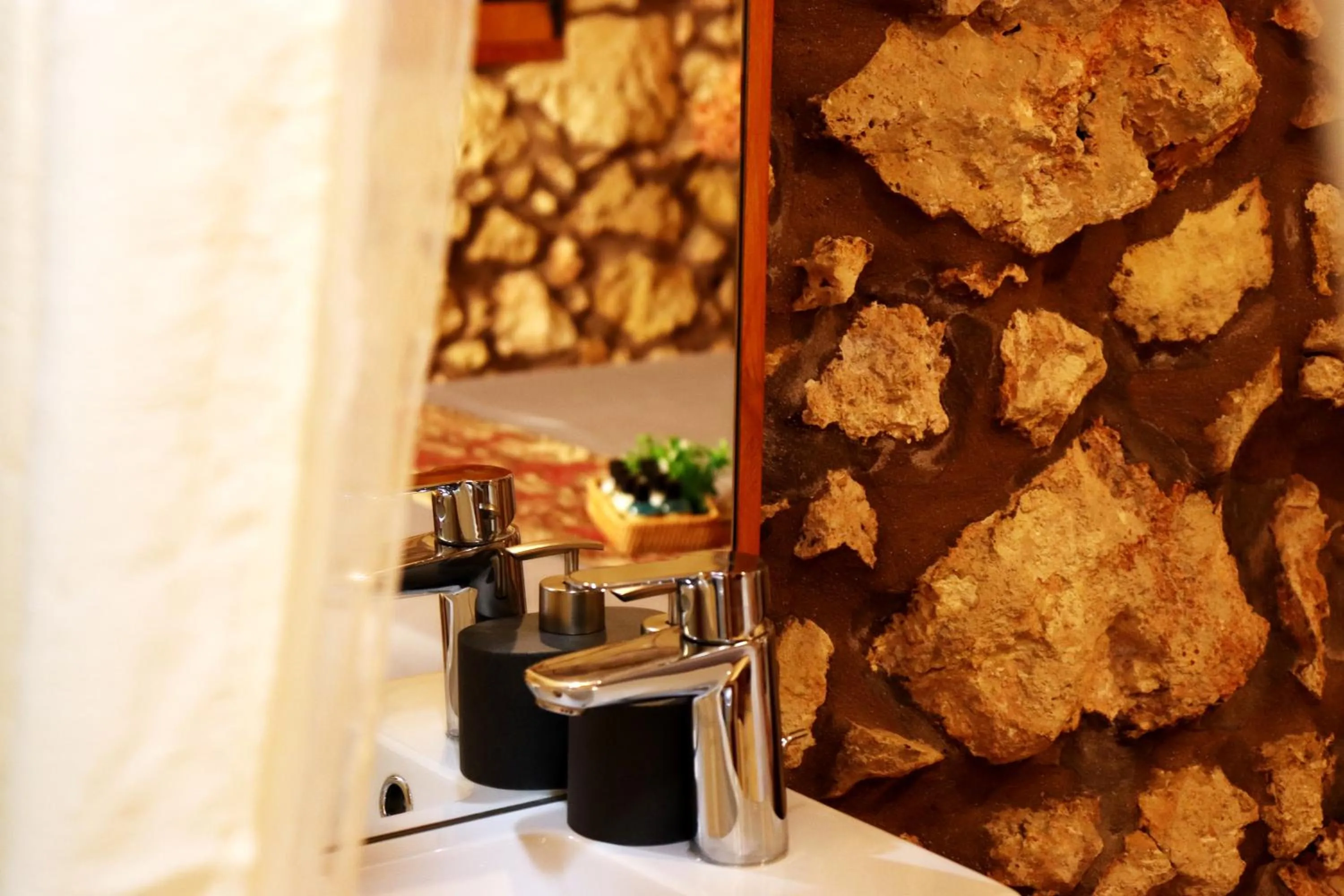 Bathroom in Il-Bàrraġ Farmhouse B&B - Gozo Traditional Hospitality