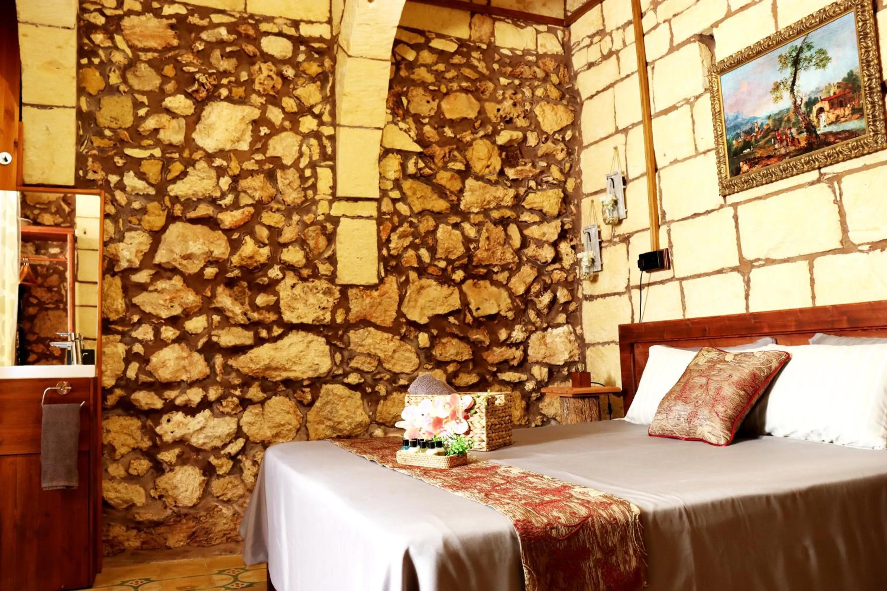 Bedroom in Il-Bàrraġ Farmhouse B&B - Gozo Traditional Hospitality