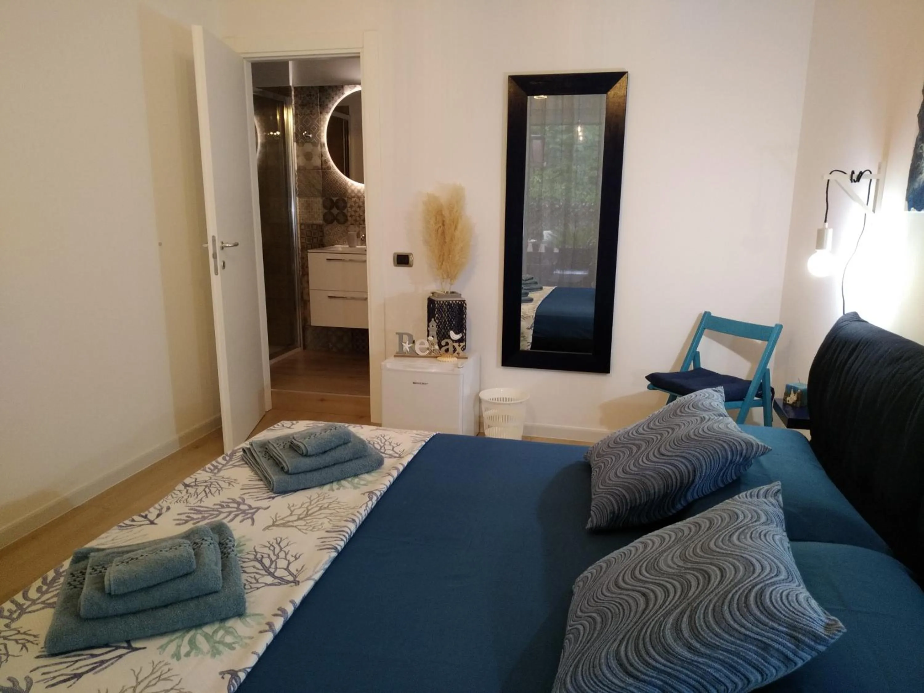 Bedroom, Bed in B&B Alghero Reina