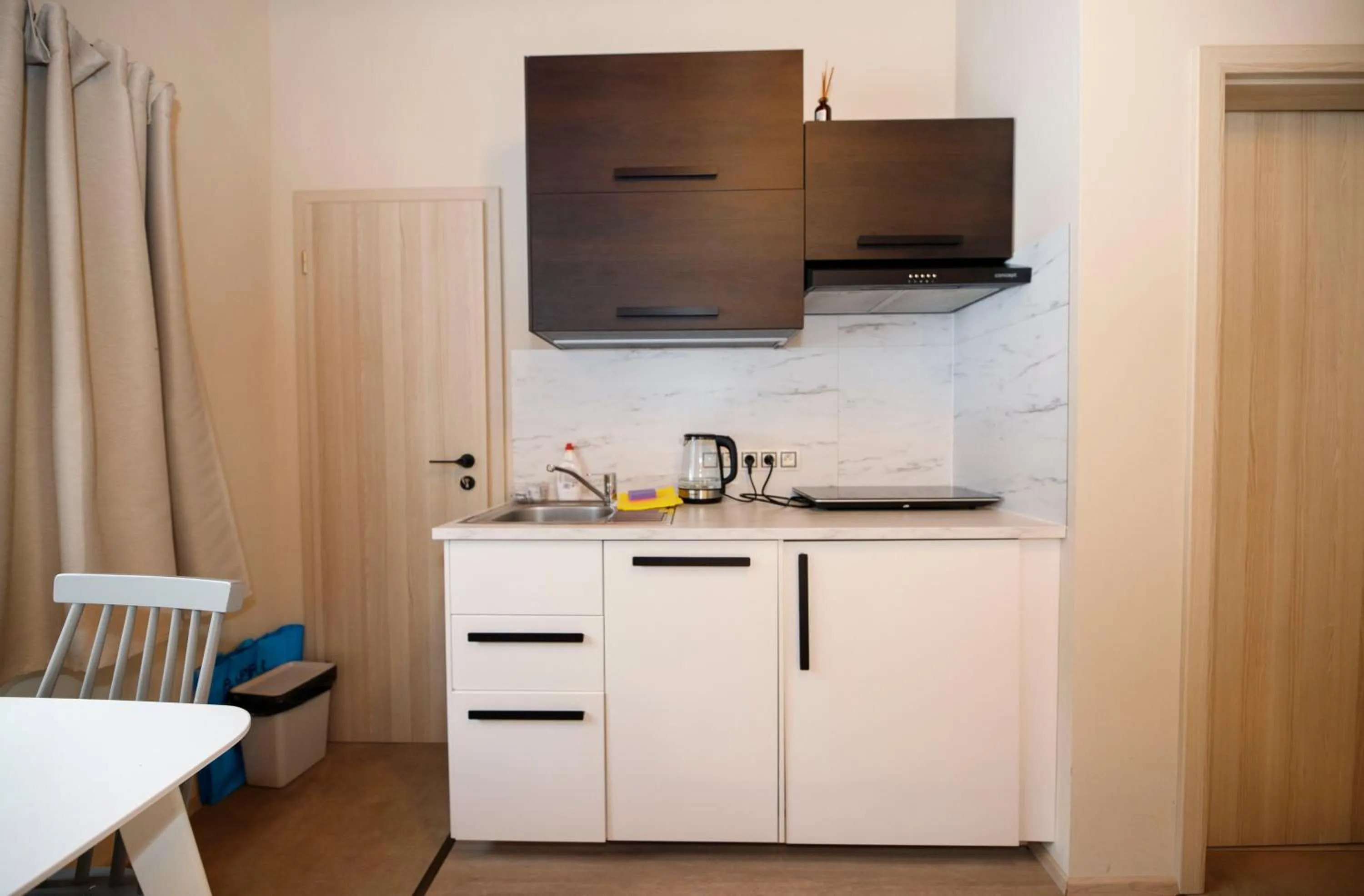 Kitchen or kitchenette in Aparthotel Panorama
