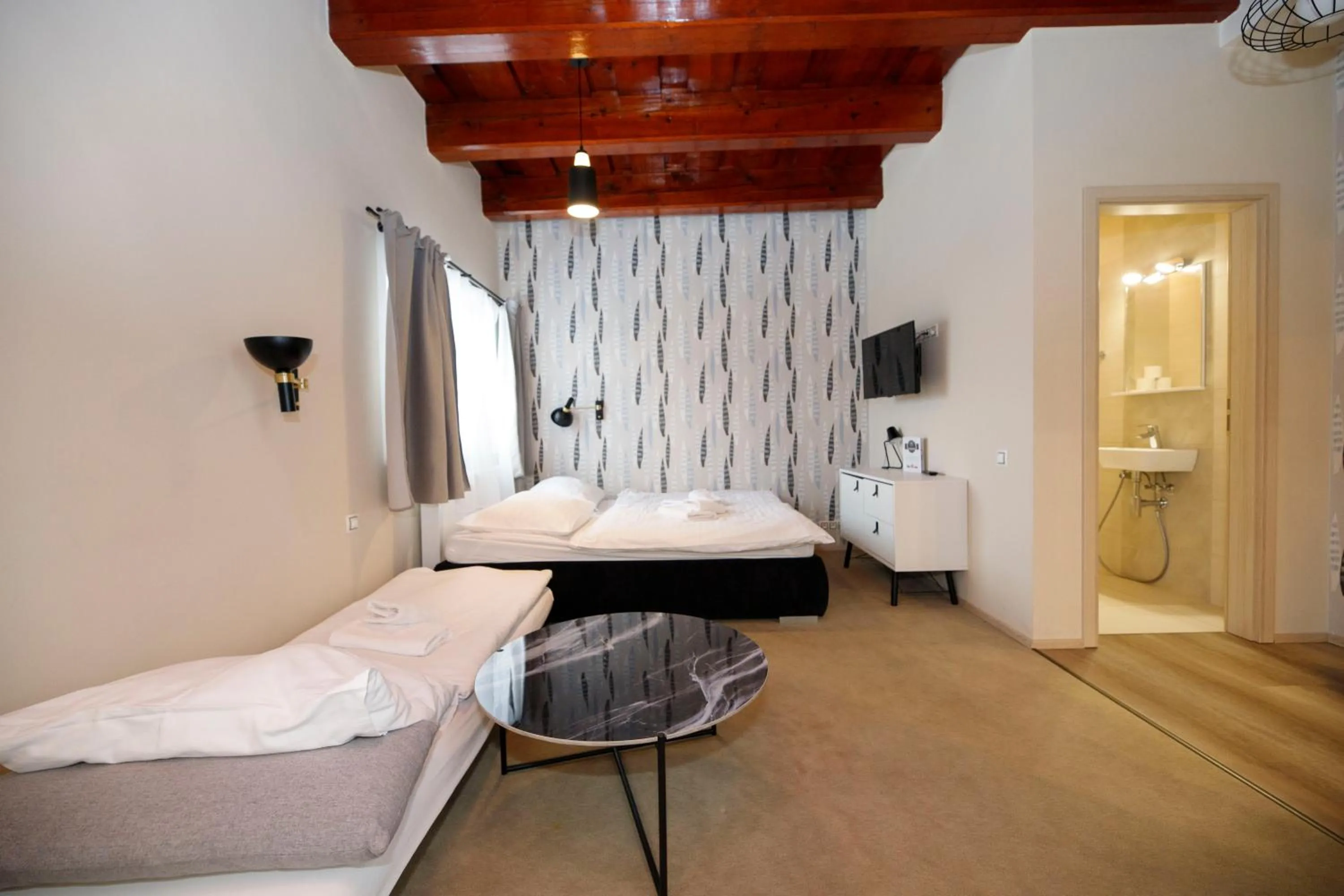 Living room, Bed in Aparthotel Panorama